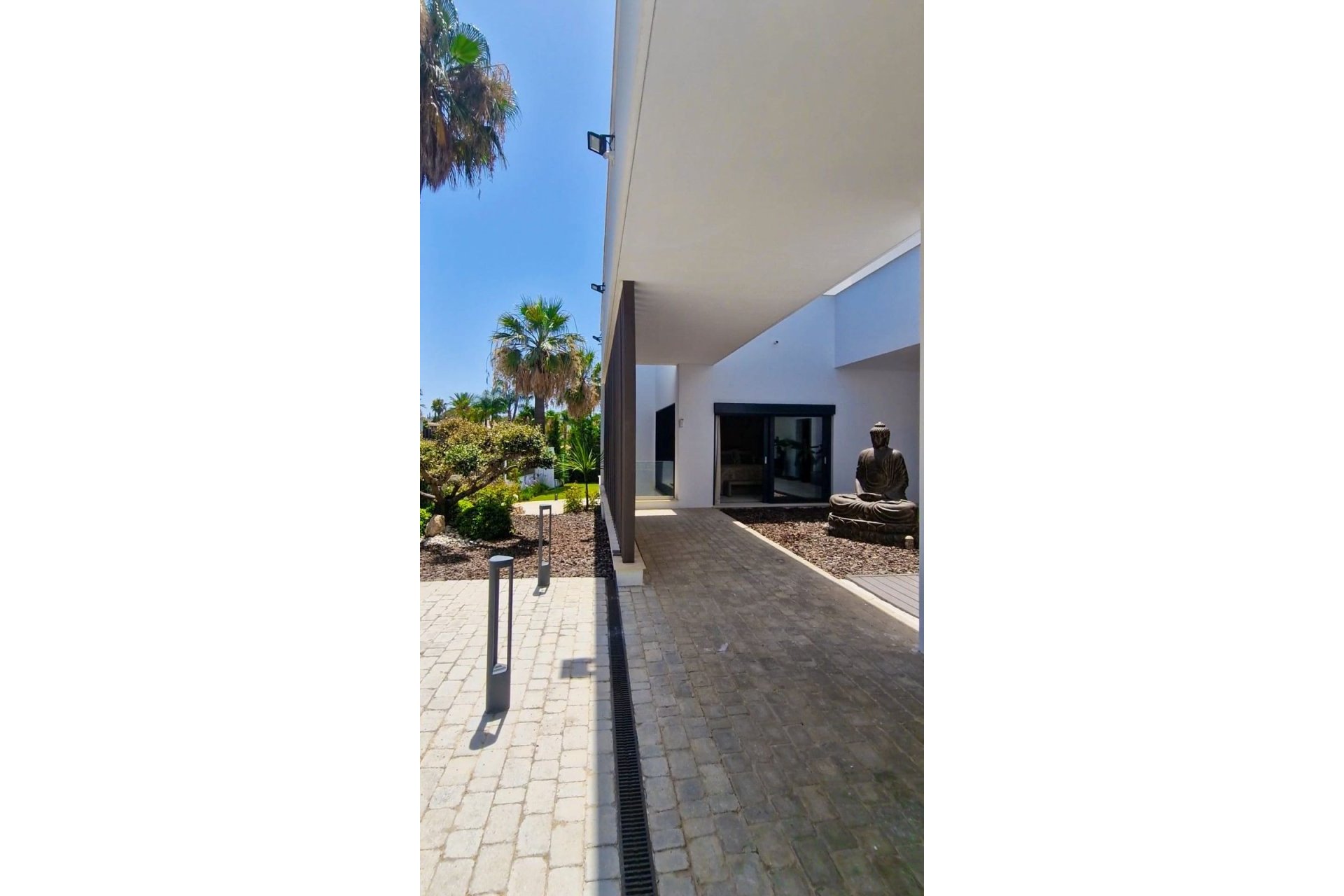 Reventa - House - Detached Villa - Marbella - Marbella Centro