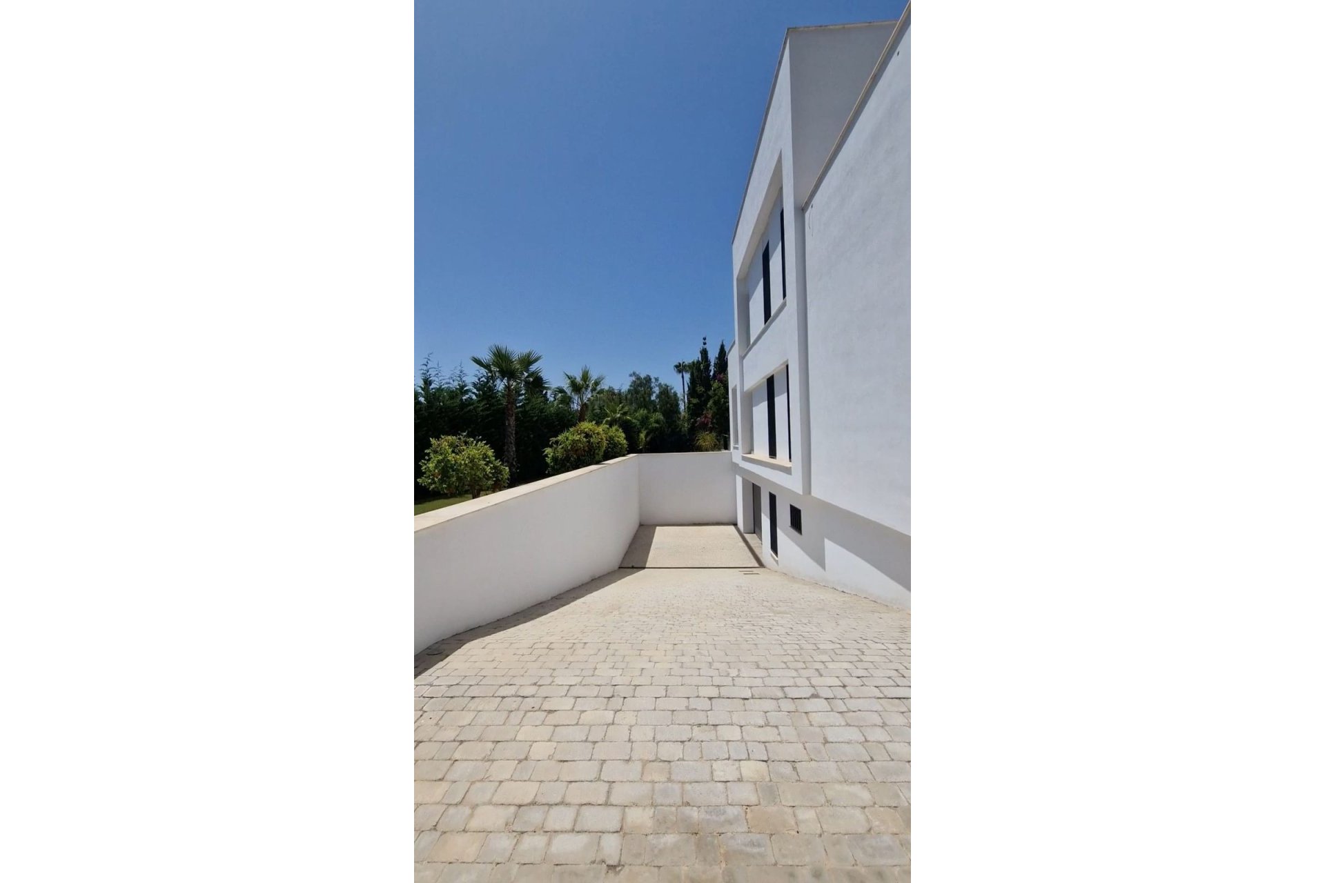 Reventa - House - Detached Villa - Marbella - Marbella Centro