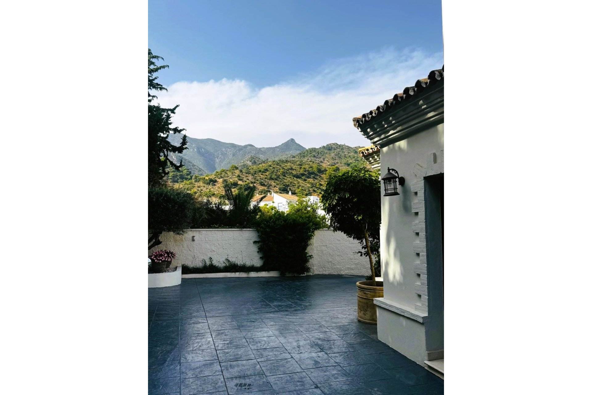 Reventa - House - Detached Villa - Marbella - Marbella Centro