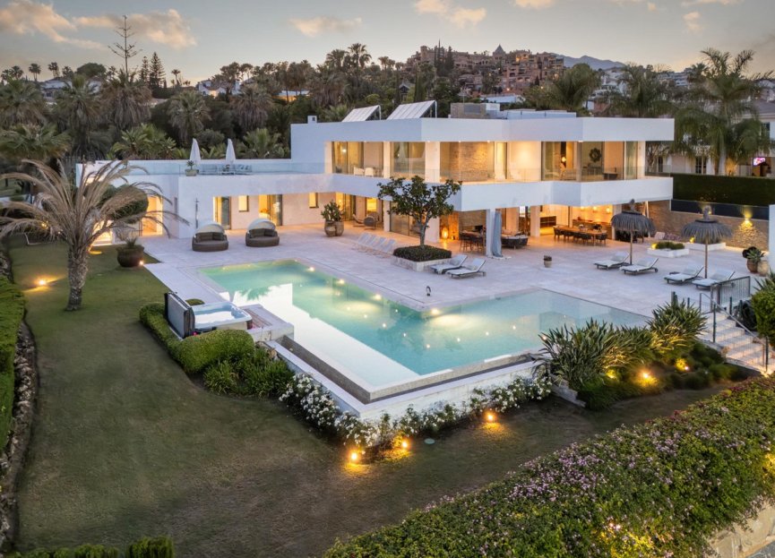 Reventa - House - Detached Villa - Marbella - Marbella Centro