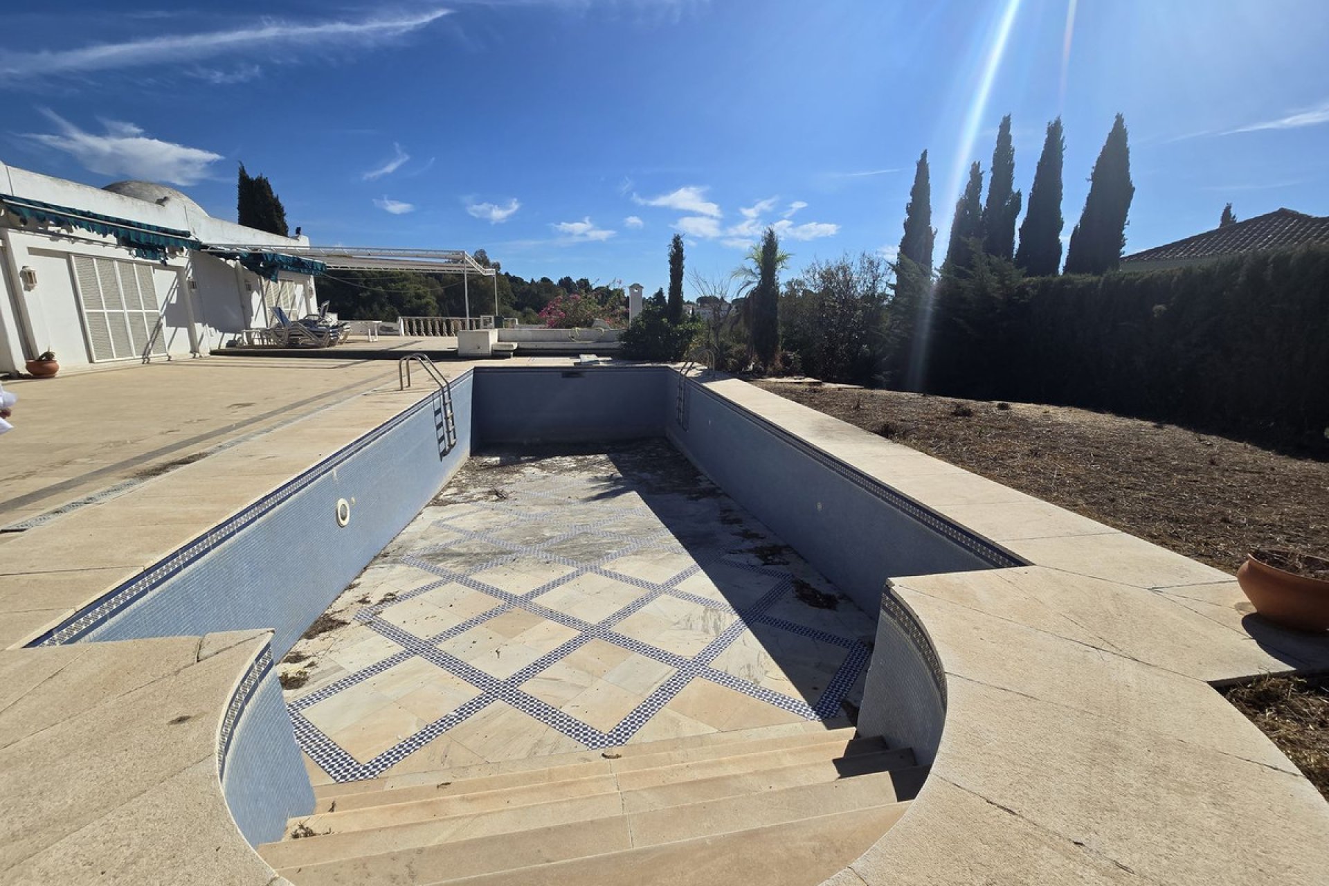 Reventa - House - Detached Villa - Marbella - Marbella Centro