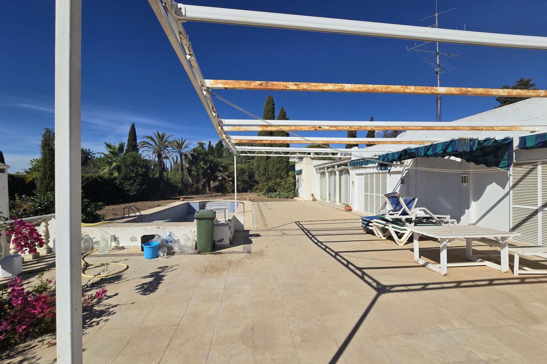 Reventa - House - Detached Villa - Marbella - Marbella Centro