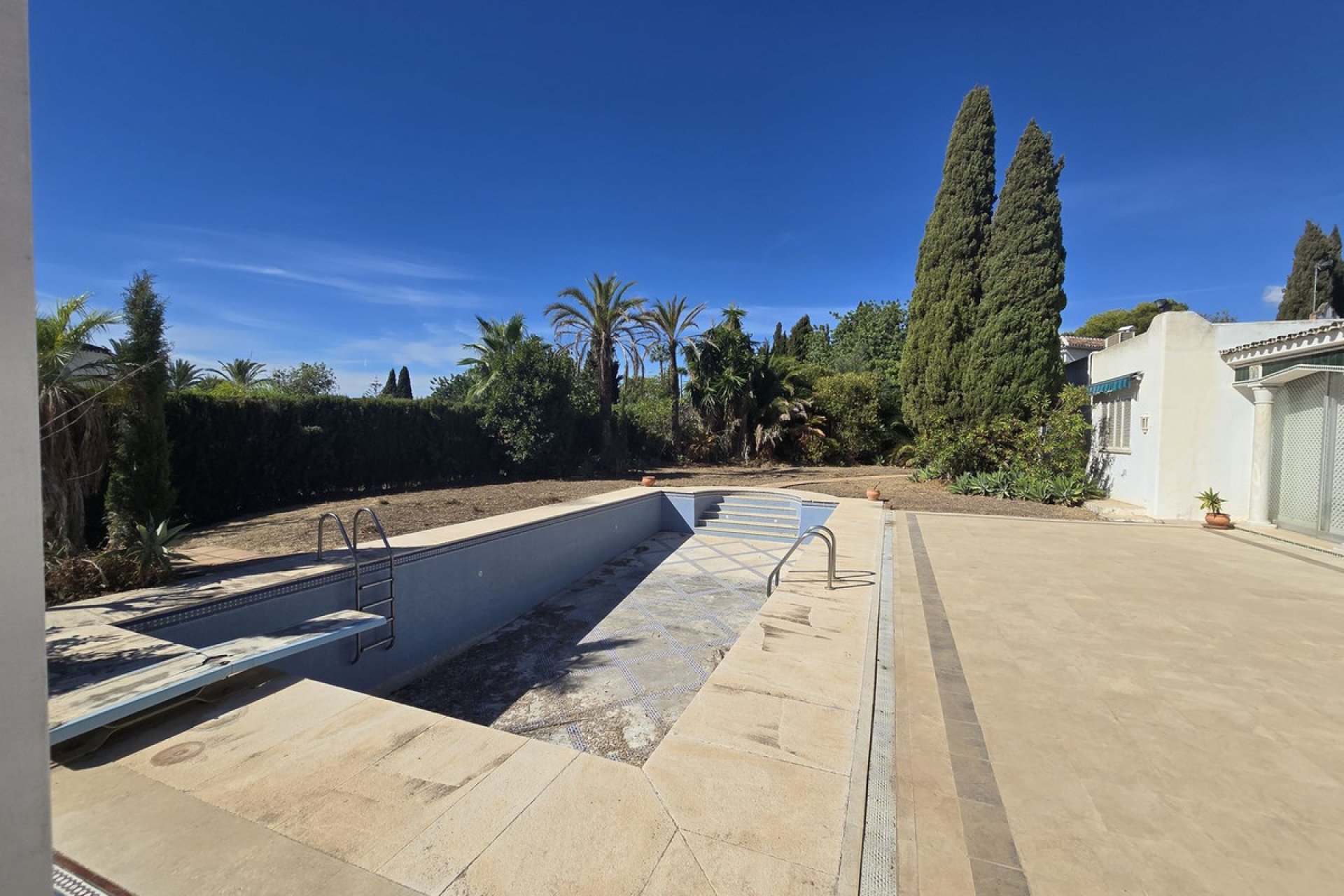 Reventa - House - Detached Villa - Marbella - Marbella Centro