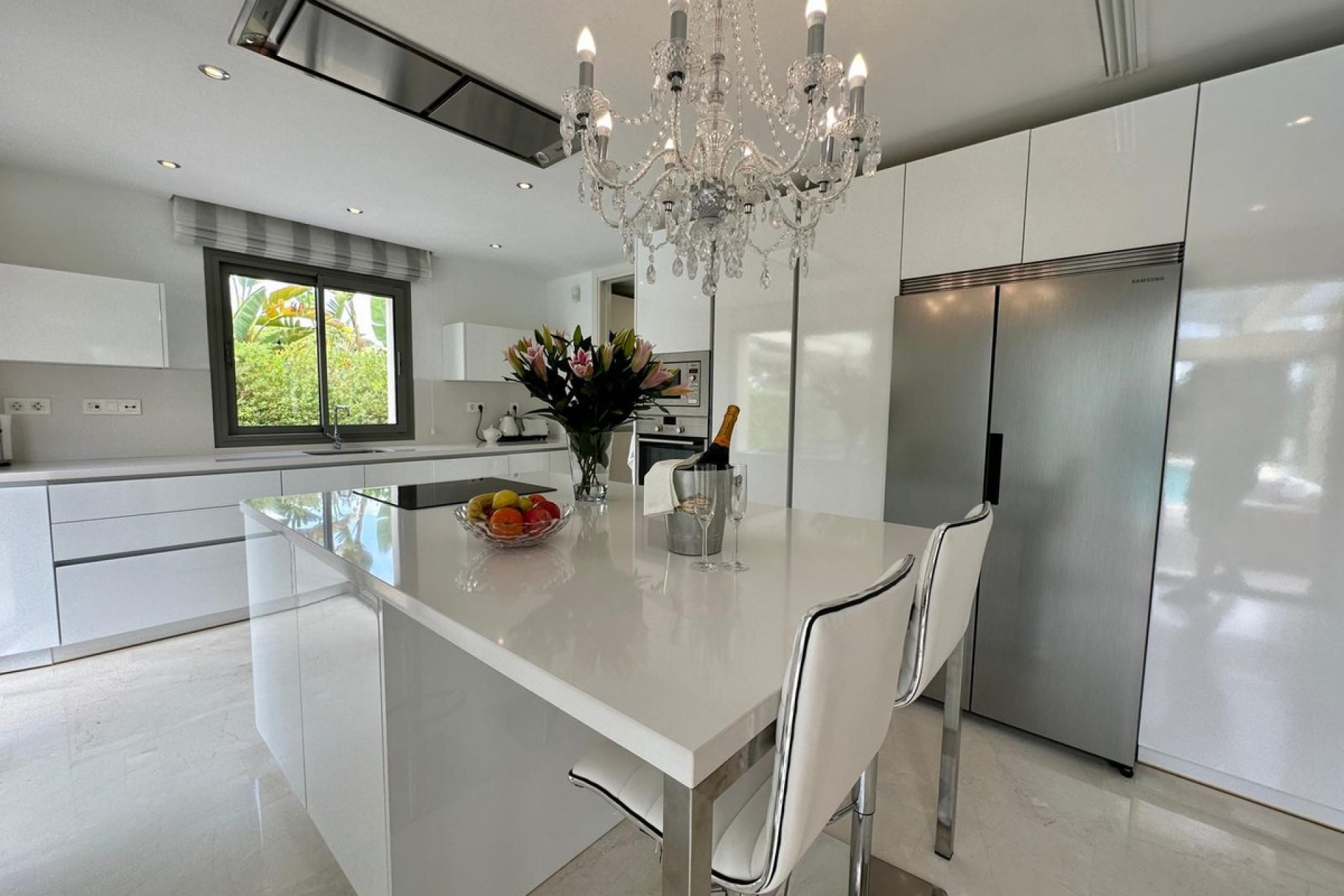 Reventa - House - Detached Villa - Marbella - Marbella Centro