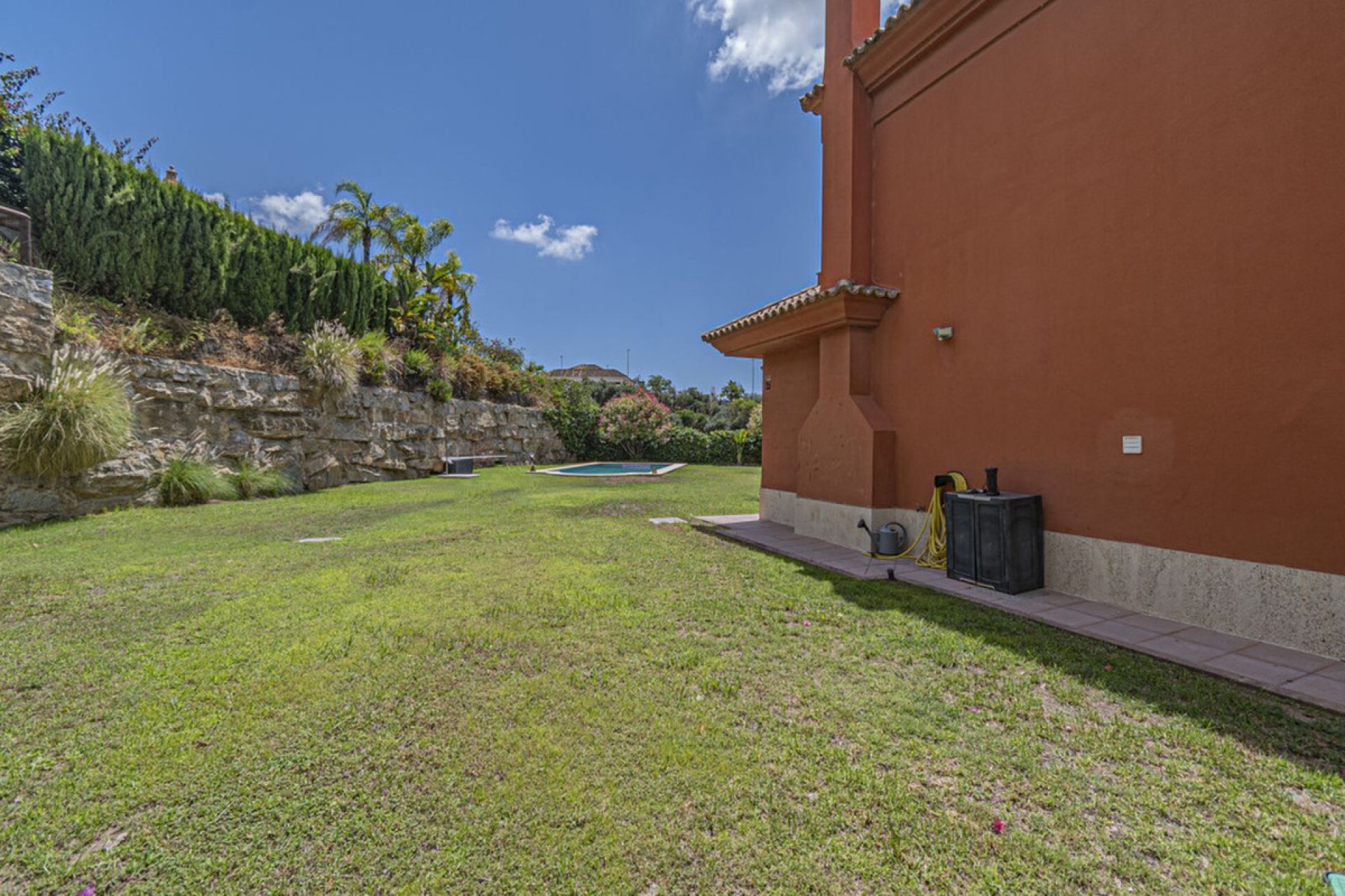 Reventa - House - Detached Villa - Marbella - Marbella Centro