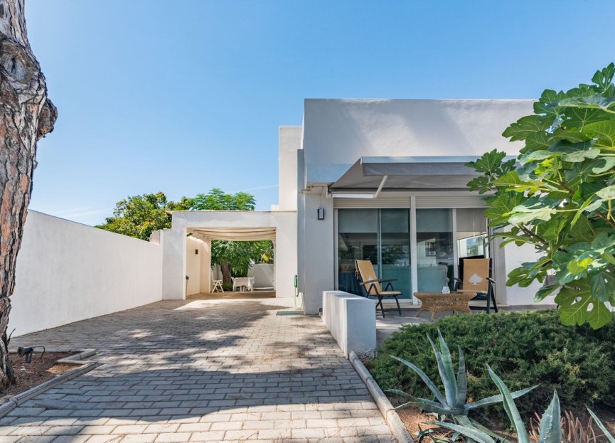 Reventa - House - Detached Villa - Marbella - Marbella Centro