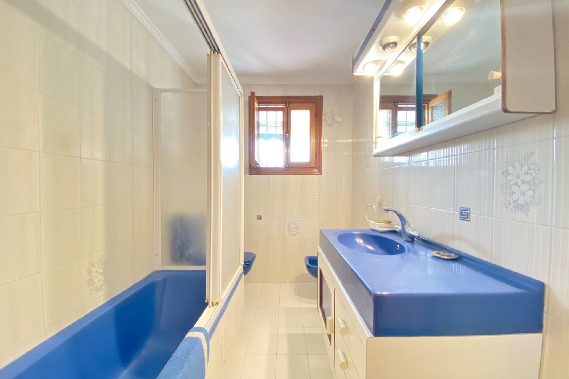 Reventa - House - Detached Villa - Marbella - Marbella Centro