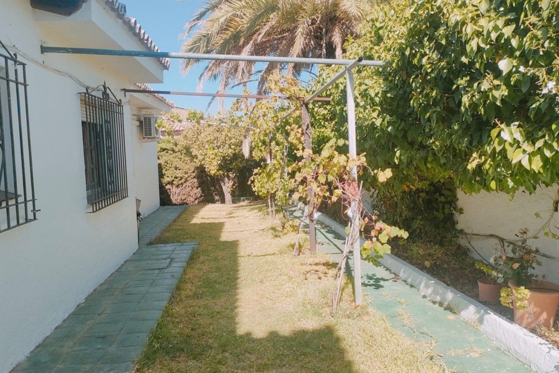 Reventa - House - Detached Villa - Marbella - Marbella Centro