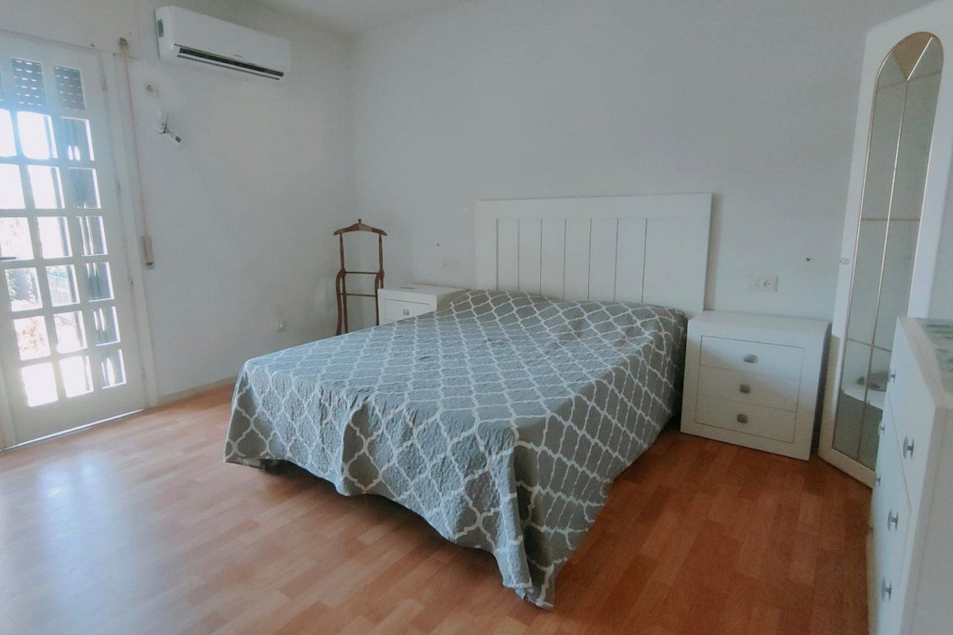 Reventa - House - Detached Villa - Marbella - Marbella Centro