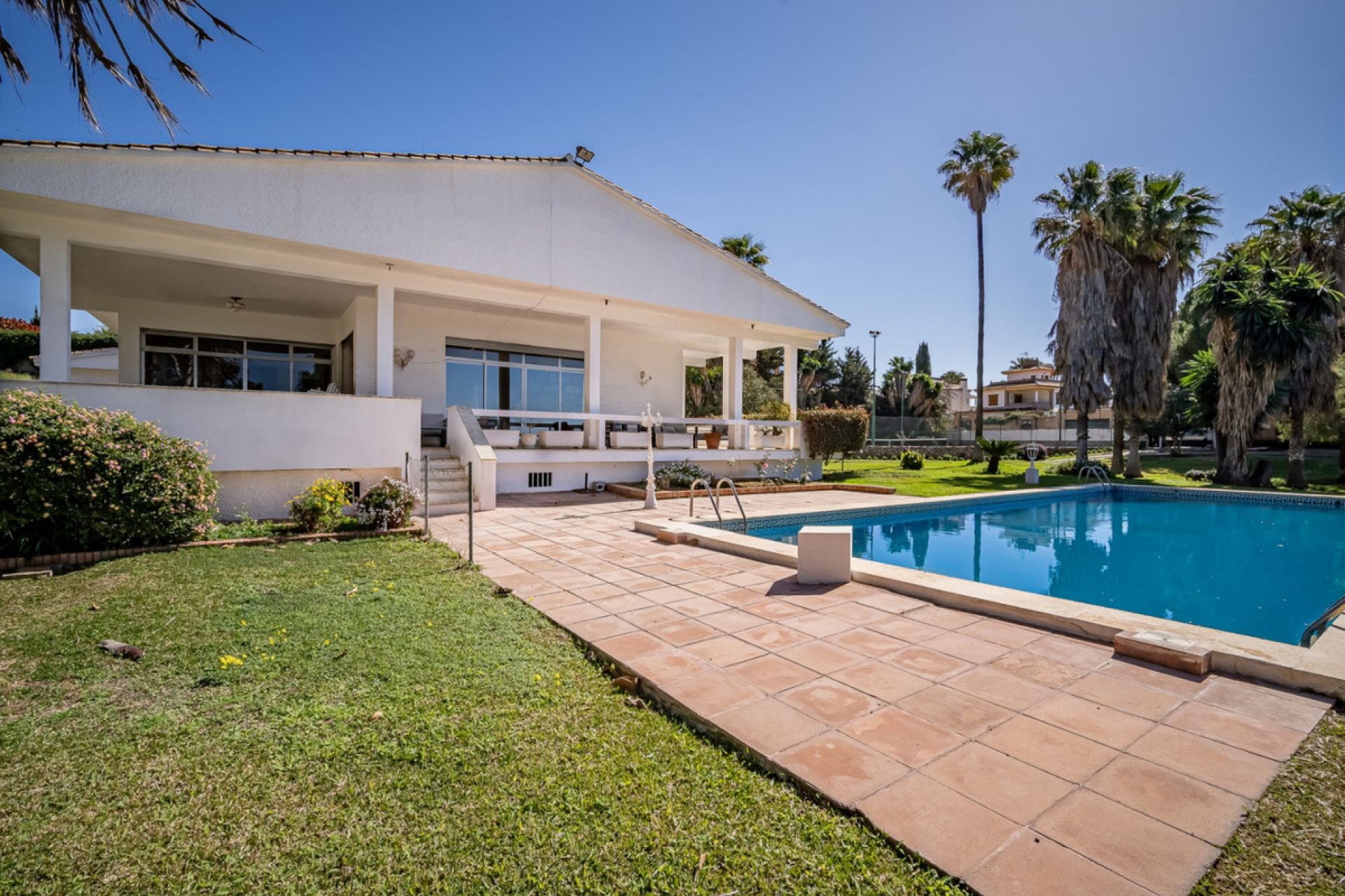 Reventa - House - Detached Villa - Marbella - Marbella Centro