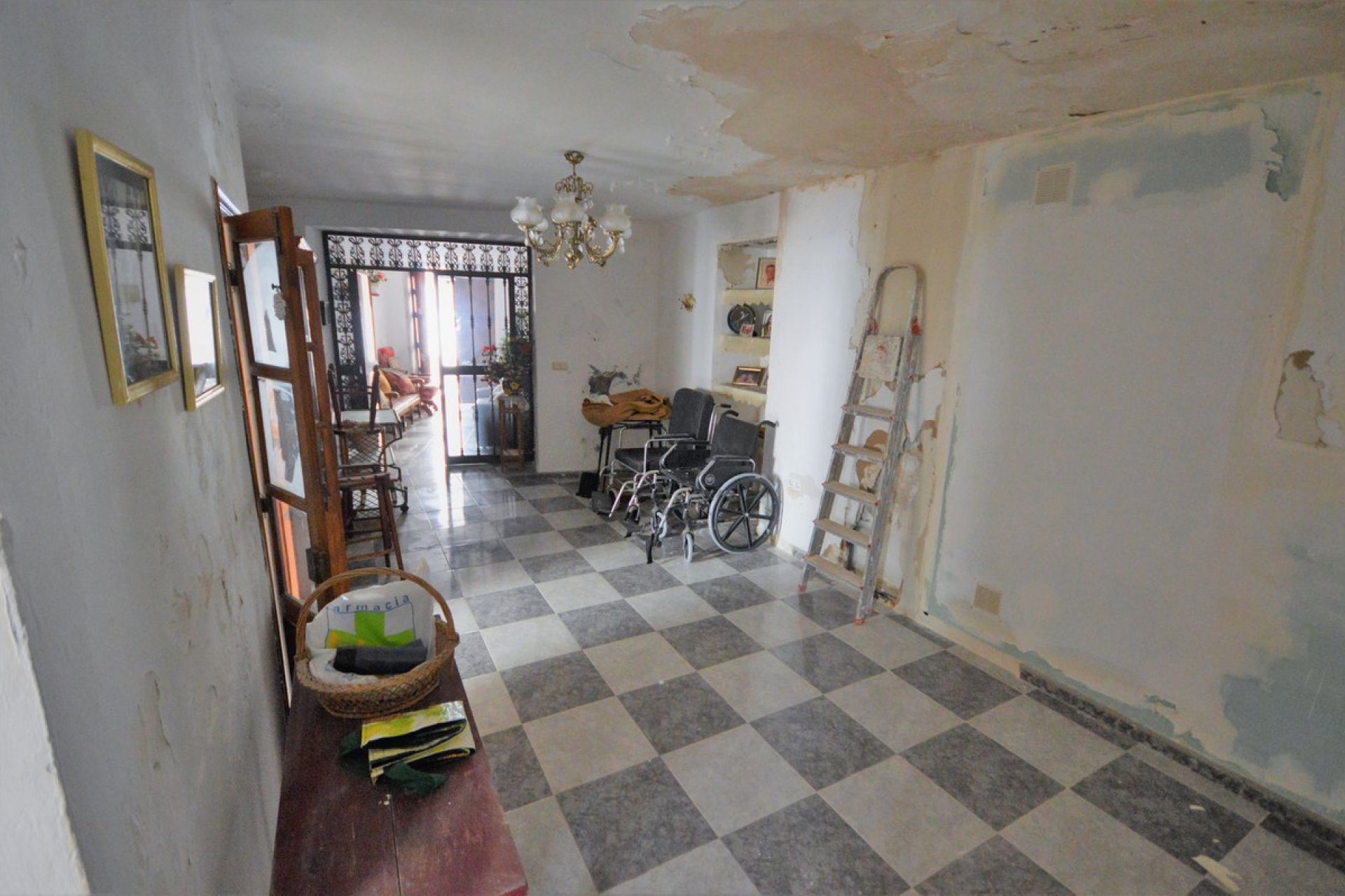 Reventa - House - Detached Villa - Marbella - Marbella Centro