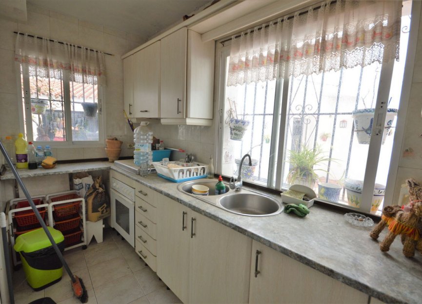 Reventa - House - Detached Villa - Marbella - Marbella Centro