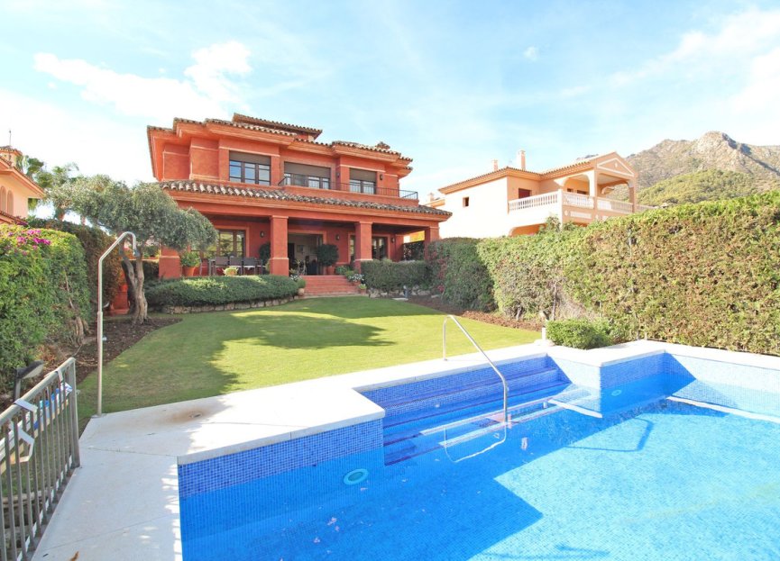 Reventa - House - Detached Villa - Marbella - Marbella Centro