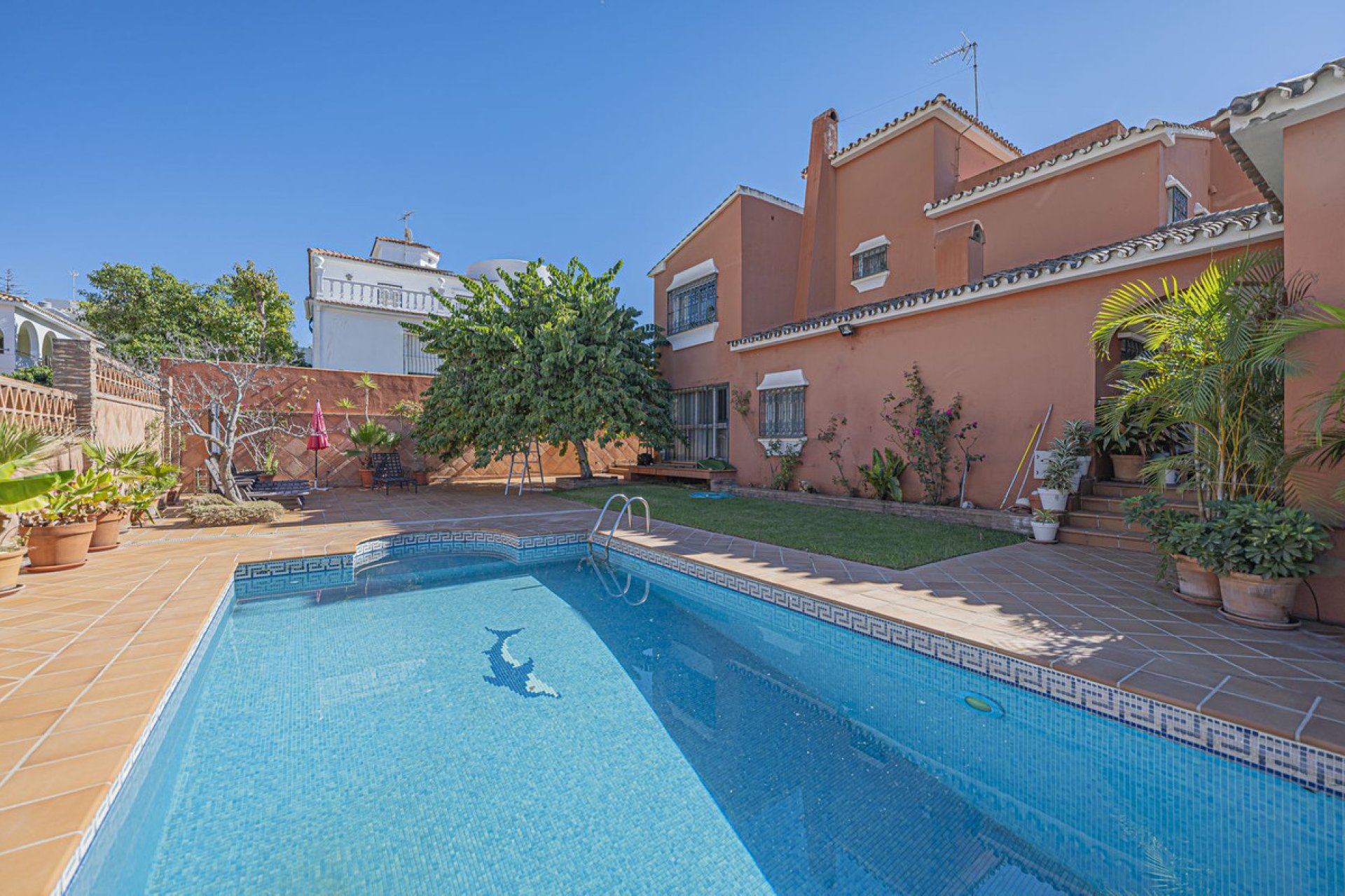 Reventa - House - Detached Villa - Marbella - Marbella Centro