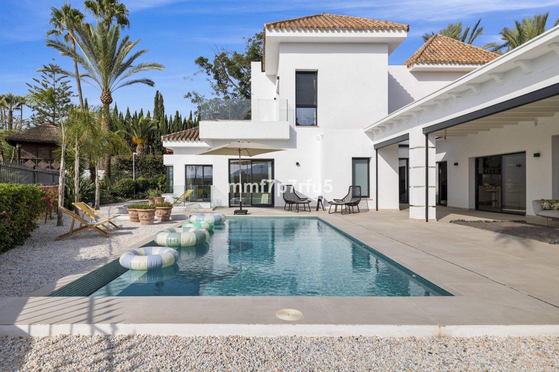 Reventa - House - Detached Villa - Marbella - Marbella Centro