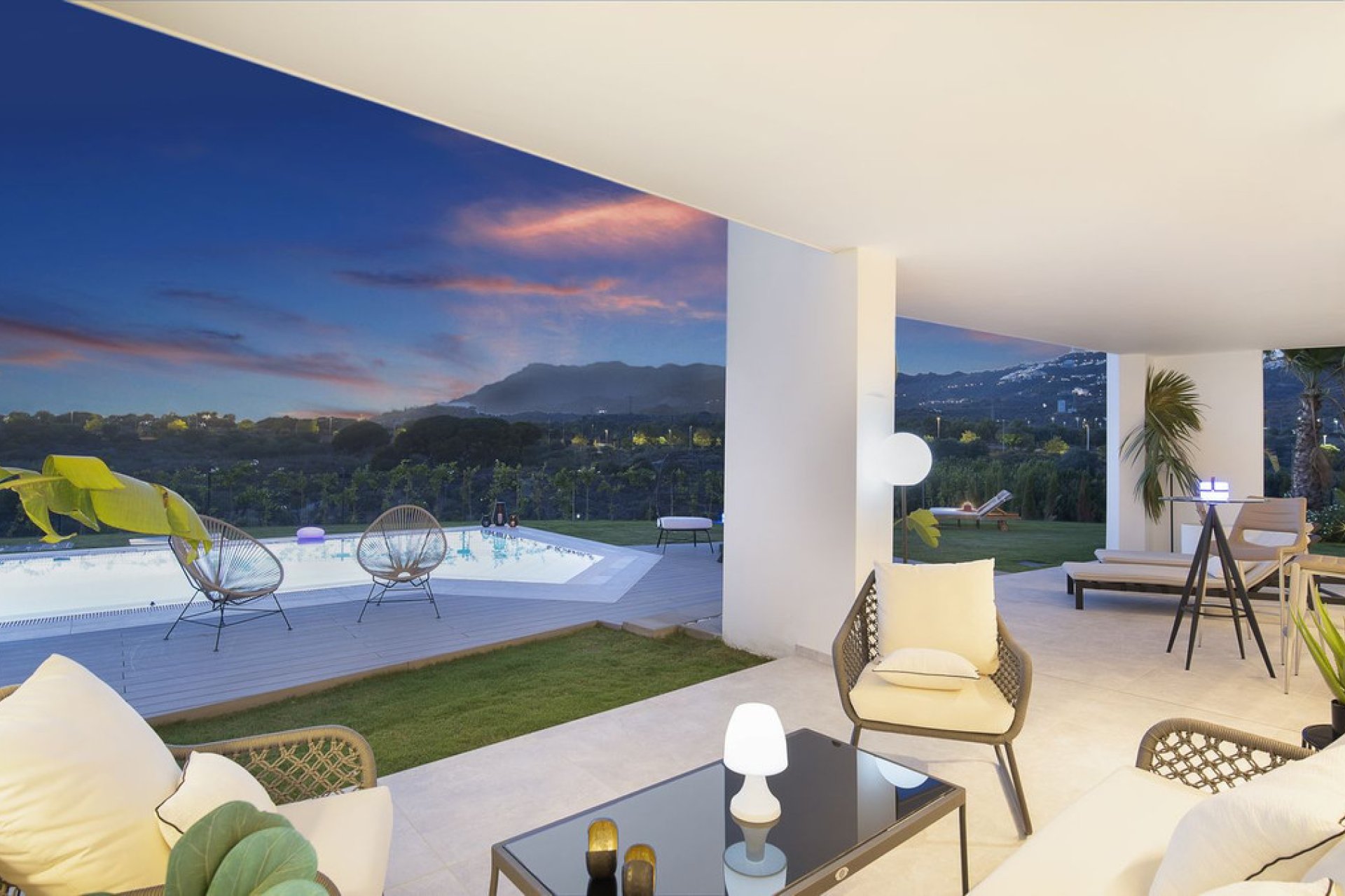 Reventa - House - Detached Villa - Marbella - Marbella Centro