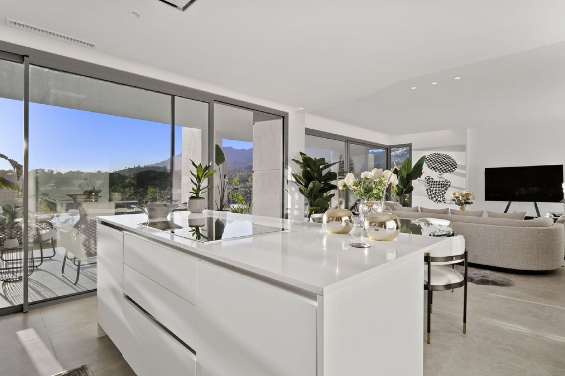 Reventa - House - Detached Villa - Marbella - Marbella Centro