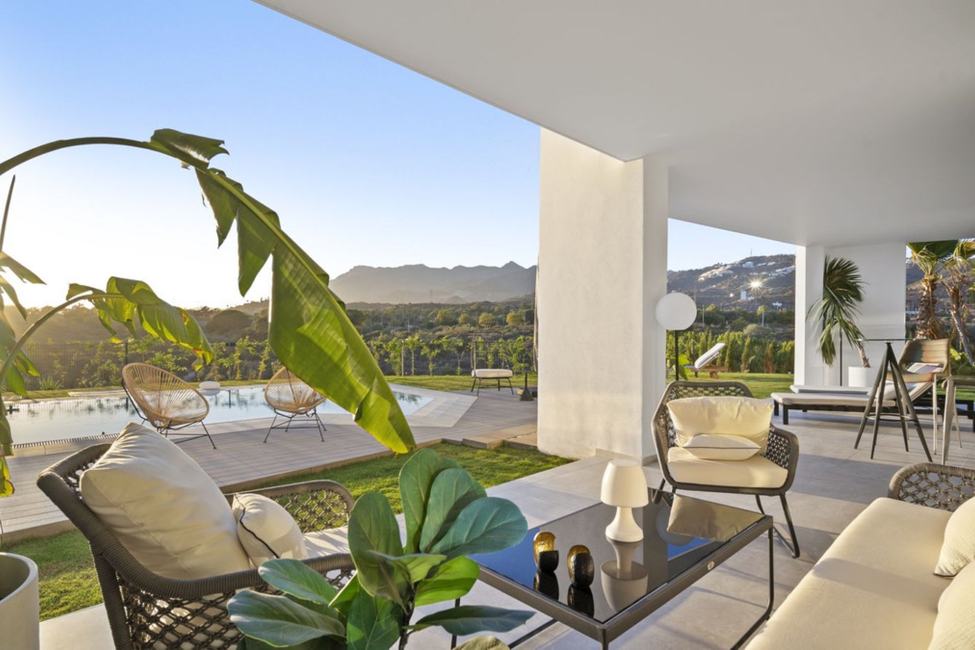 Reventa - House - Detached Villa - Marbella - Marbella Centro