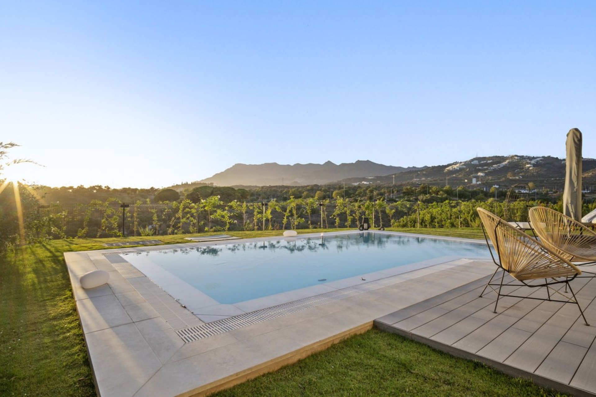 Reventa - House - Detached Villa - Marbella - Marbella Centro