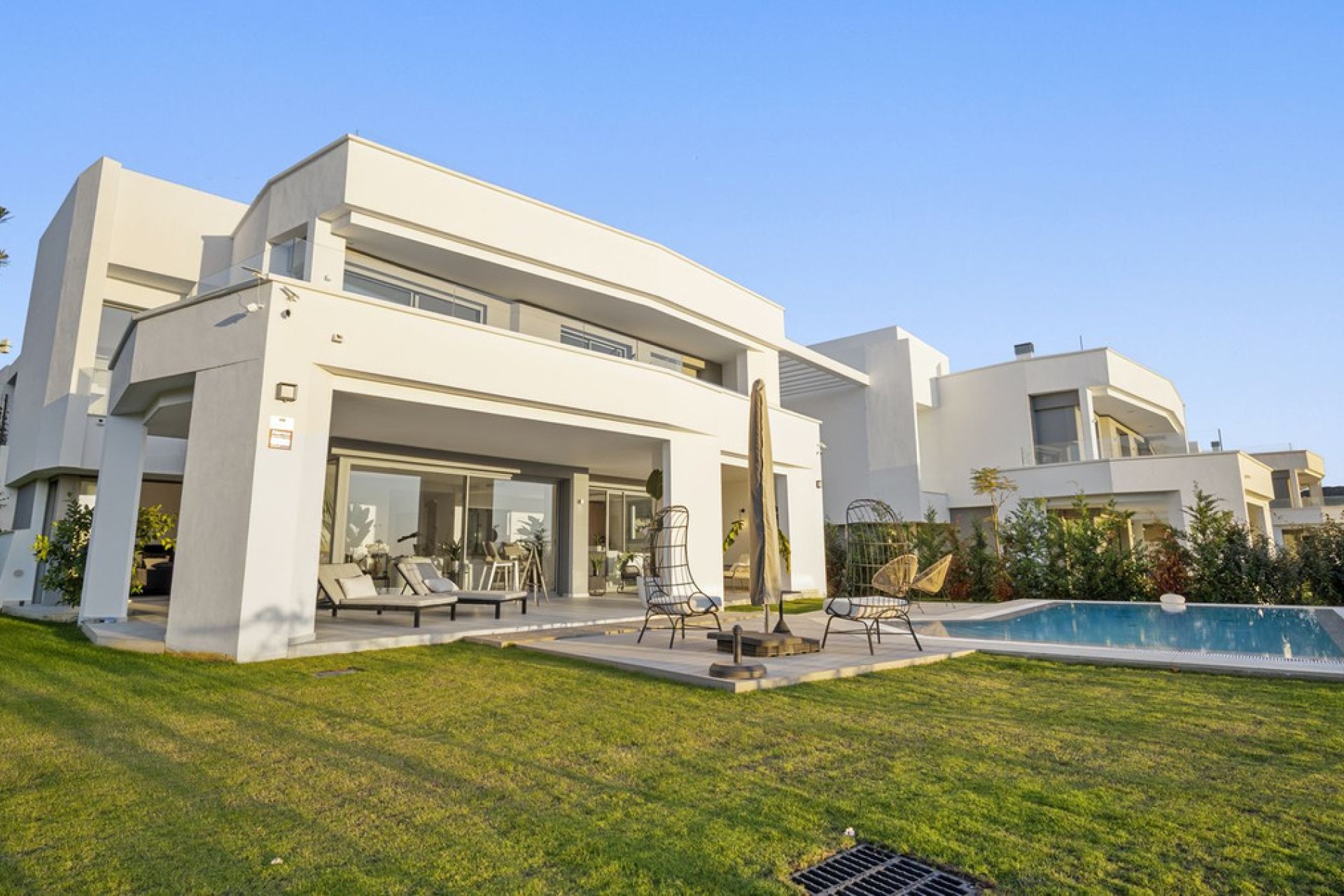 Reventa - House - Detached Villa - Marbella - Marbella Centro