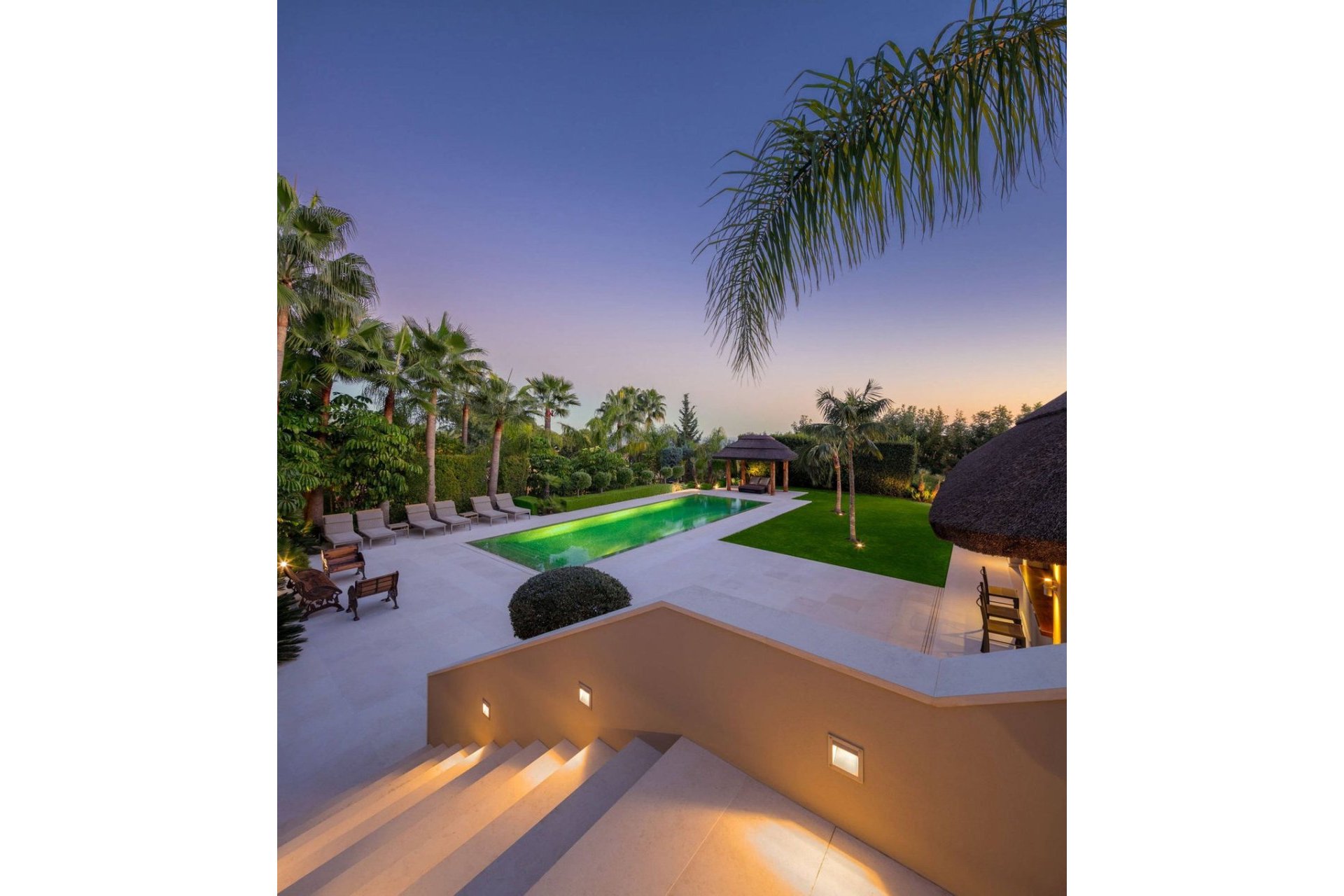 Reventa - House - Detached Villa - Marbella - Marbella Centro