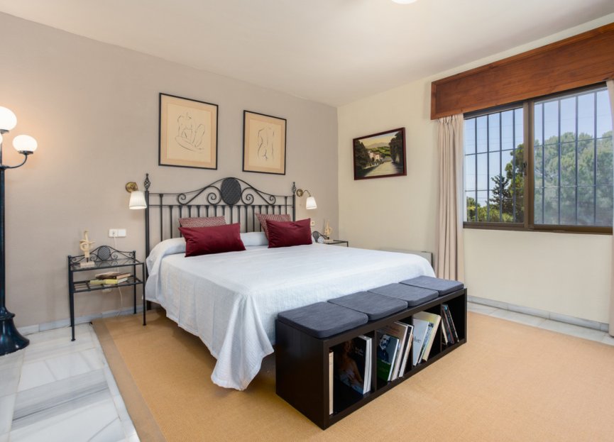 Reventa - House - Detached Villa - Marbella - Marbella Centro