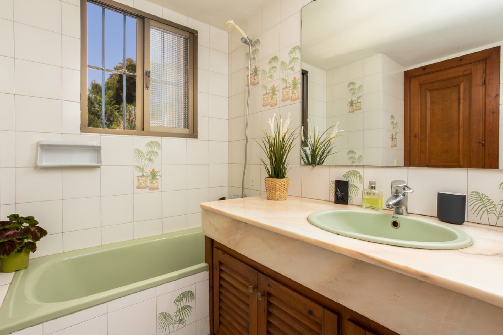 Reventa - House - Detached Villa - Marbella - Marbella Centro