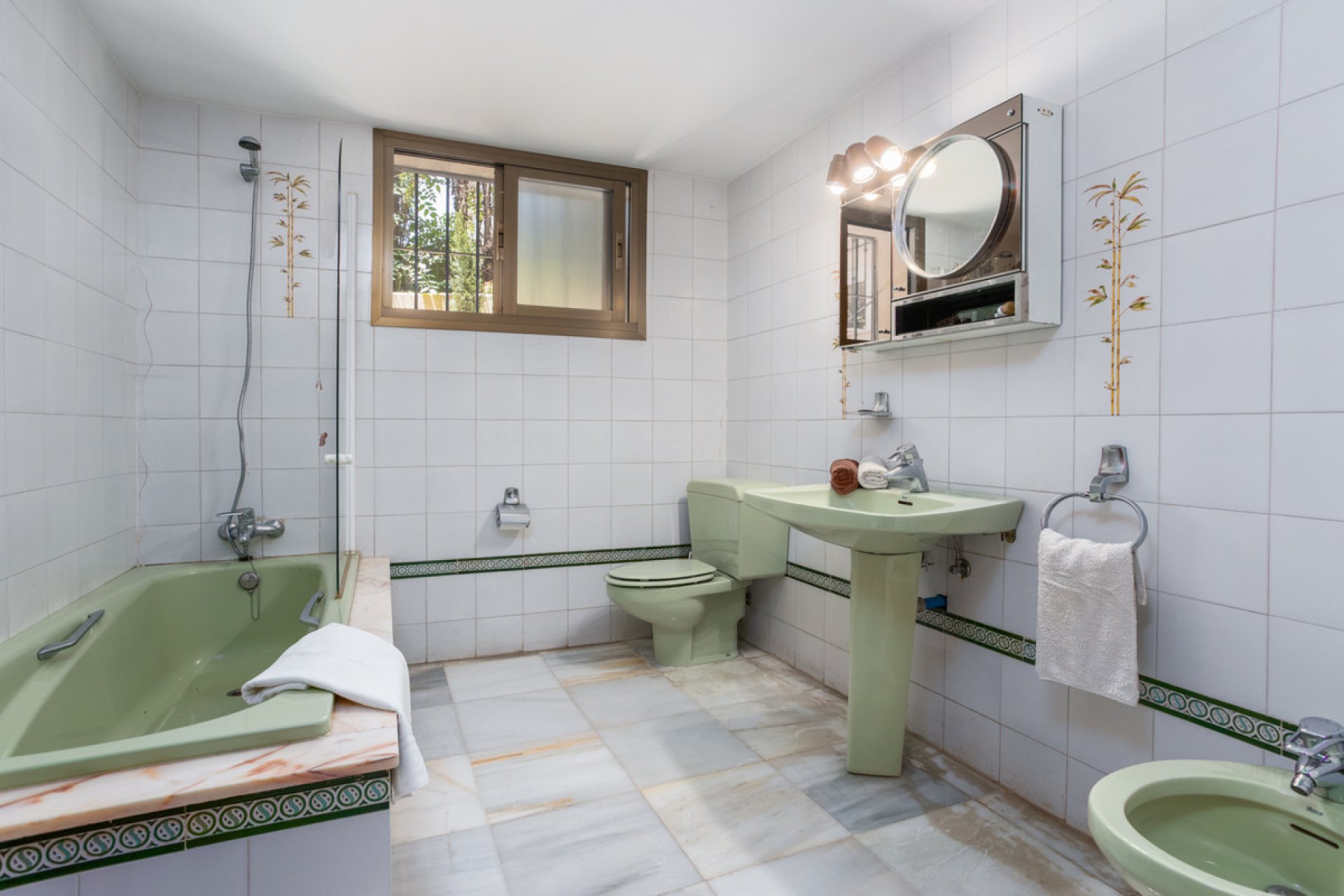 Reventa - House - Detached Villa - Marbella - Marbella Centro