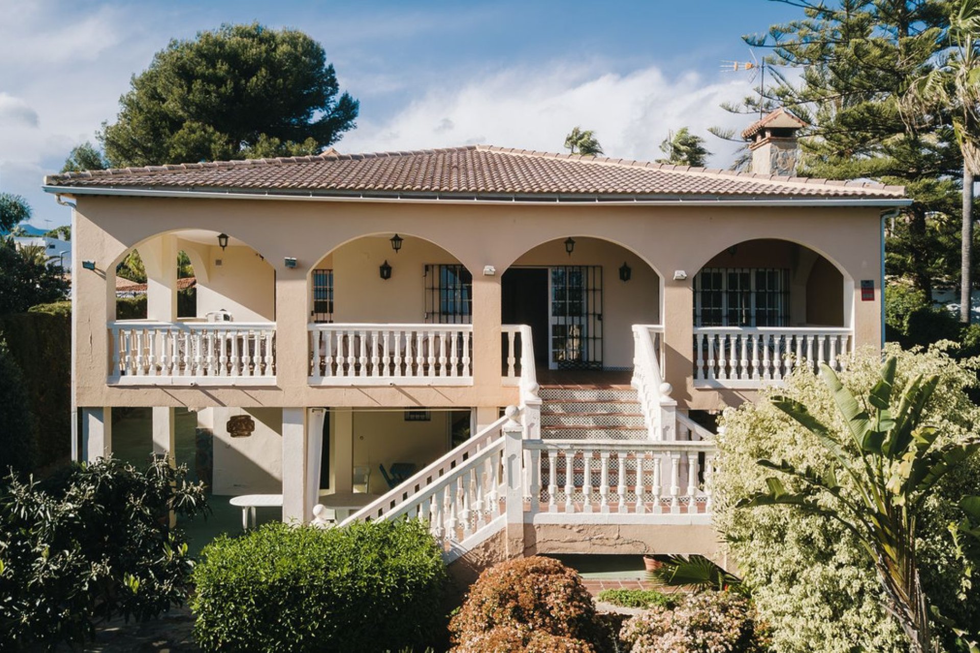 Reventa - House - Detached Villa - Marbella - Marbella Centro