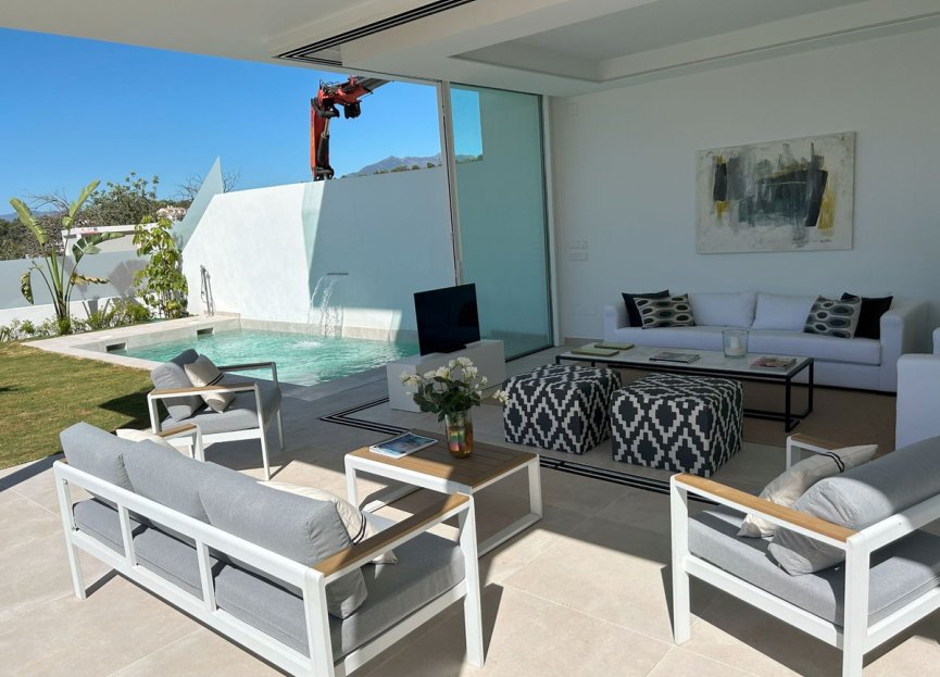 Reventa - House - Detached Villa - Marbella - Marbella Centro