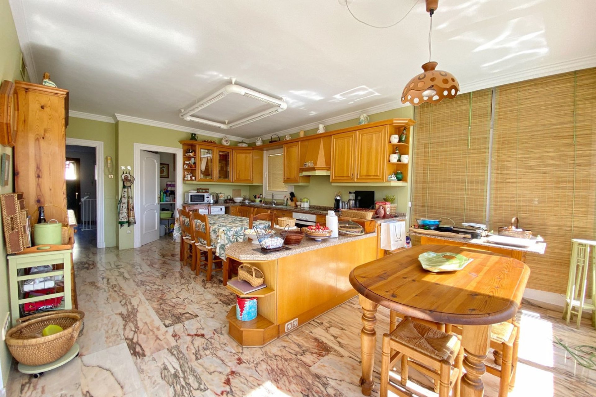 Reventa - House - Detached Villa - Marbella - Marbella Centro