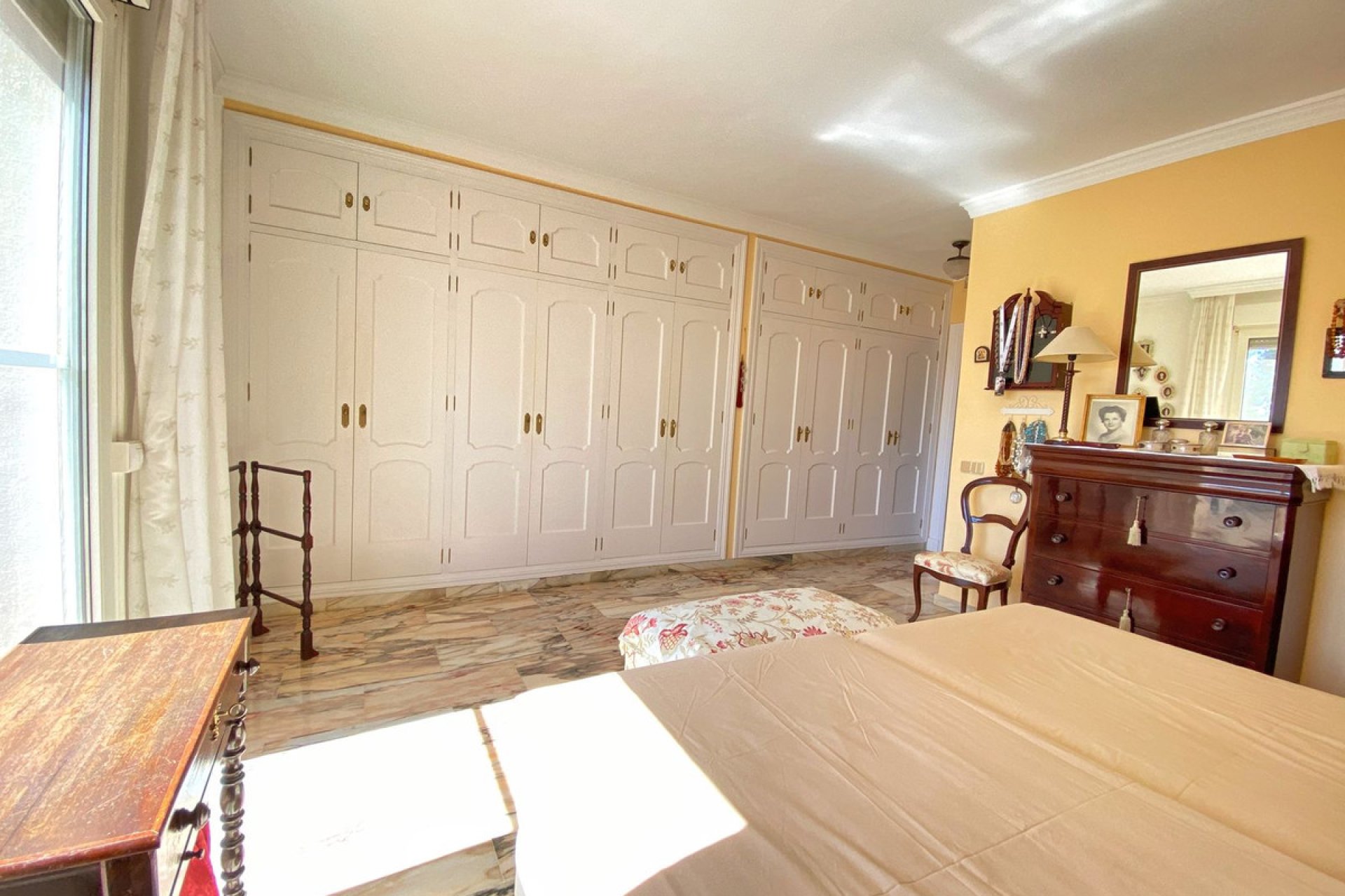 Reventa - House - Detached Villa - Marbella - Marbella Centro