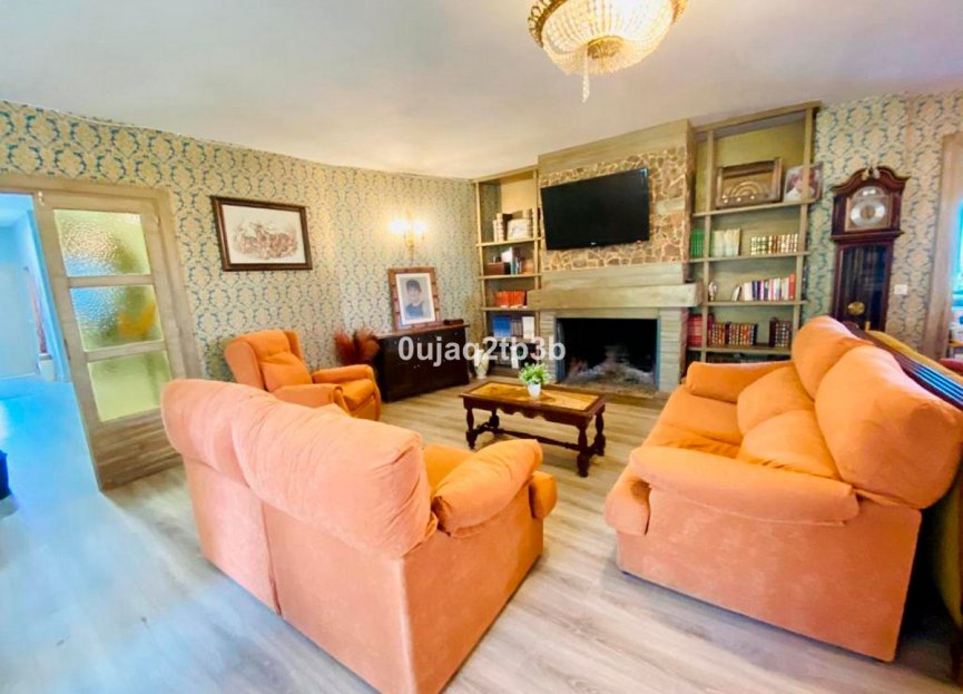 Reventa - House - Detached Villa - Marbella - Marbella Centro