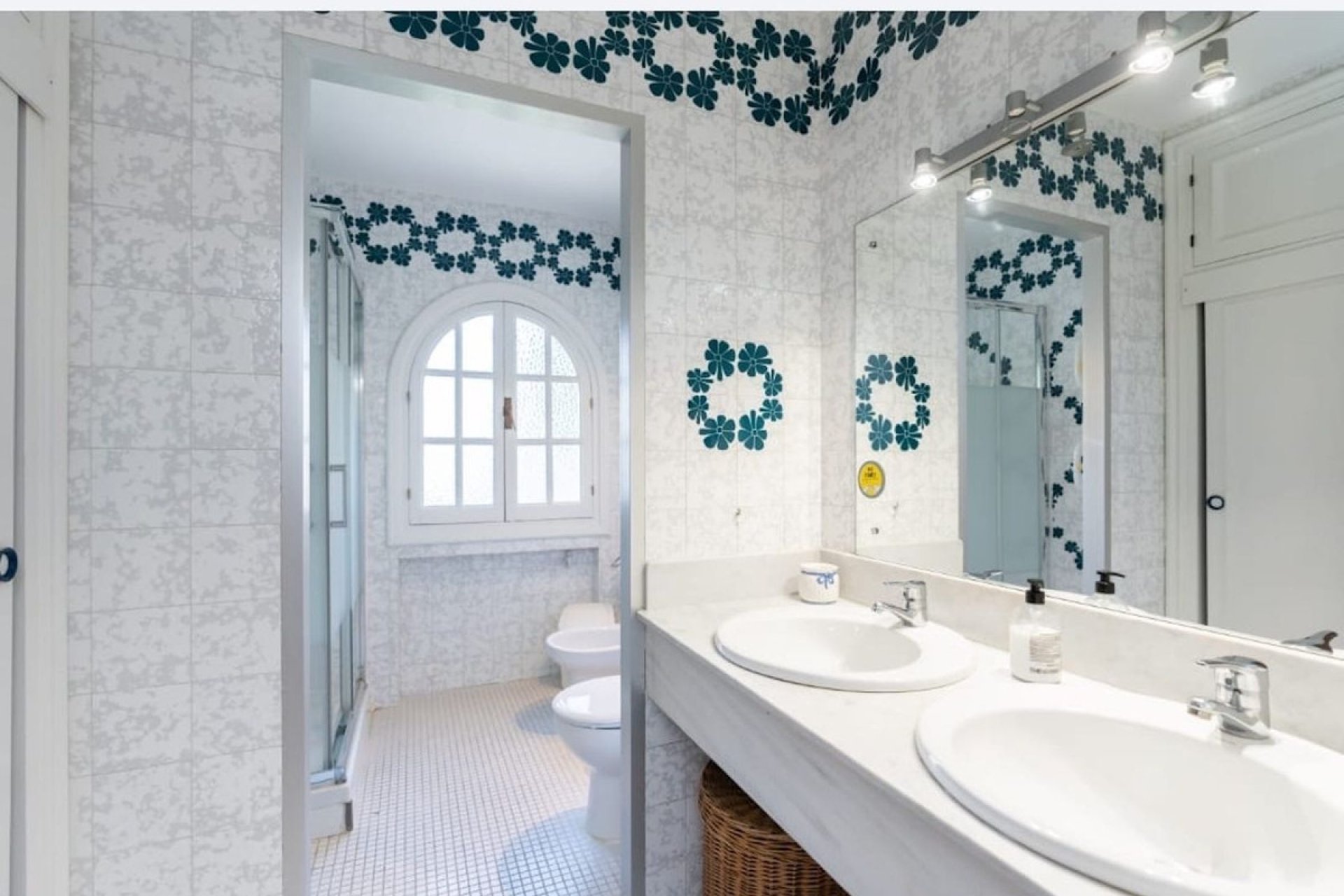 Reventa - House - Detached Villa - Marbella - Marbella Centro