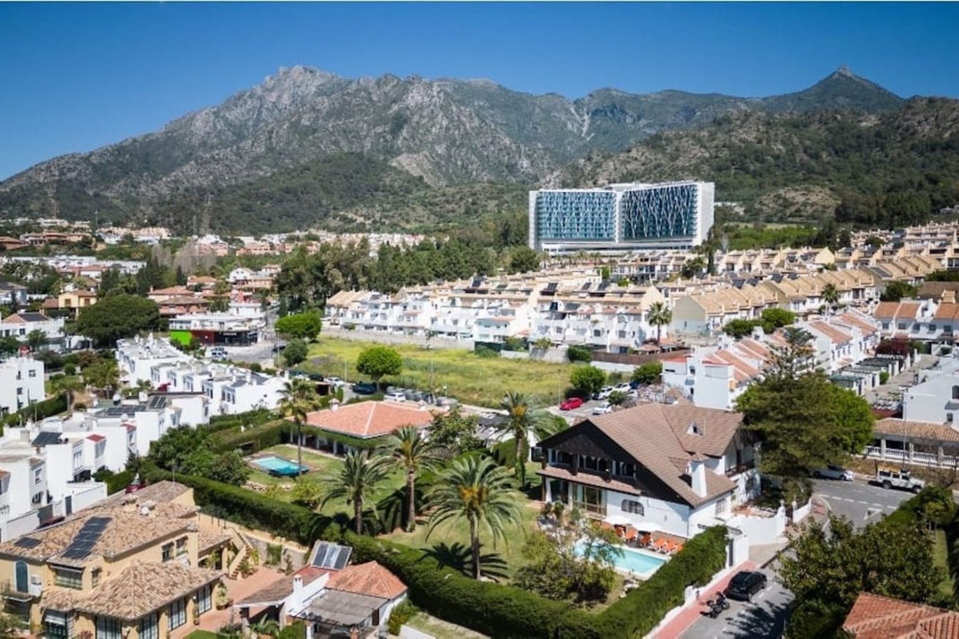 Reventa - House - Detached Villa - Marbella - Marbella Centro