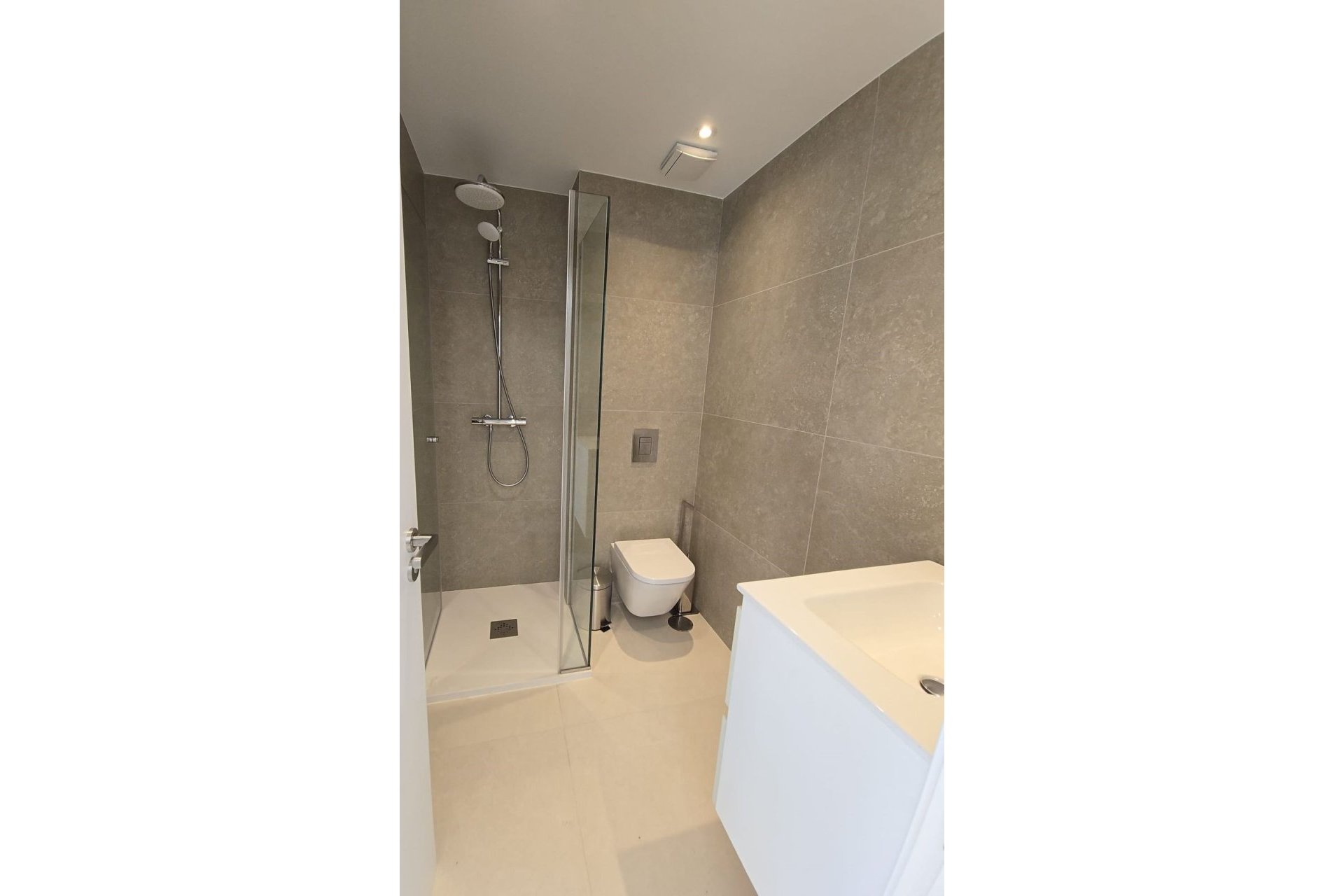 Reventa - House - Detached Villa - Marbella - Marbella Centro