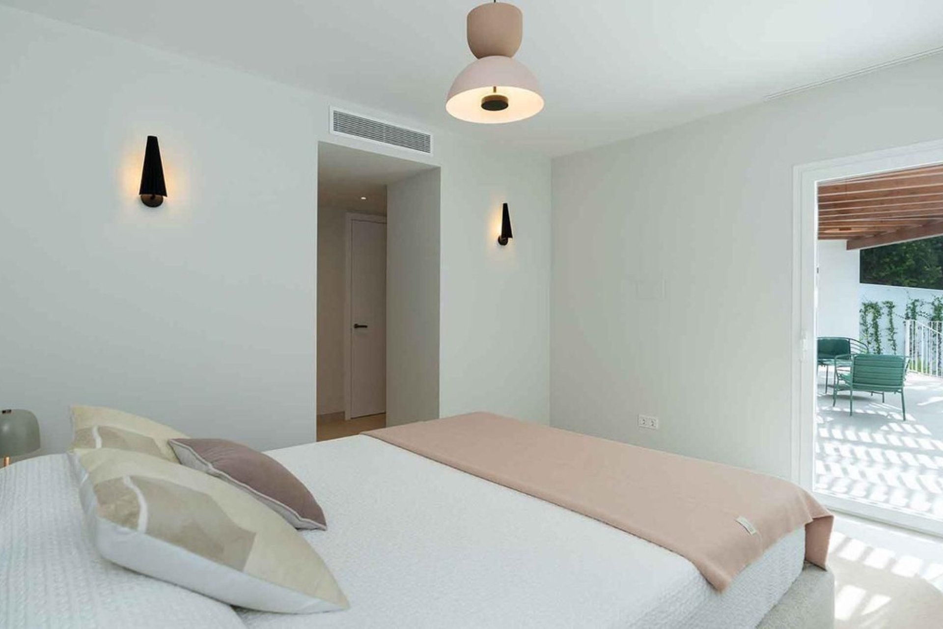 Reventa - House - Detached Villa - Marbella - Marbella Centro