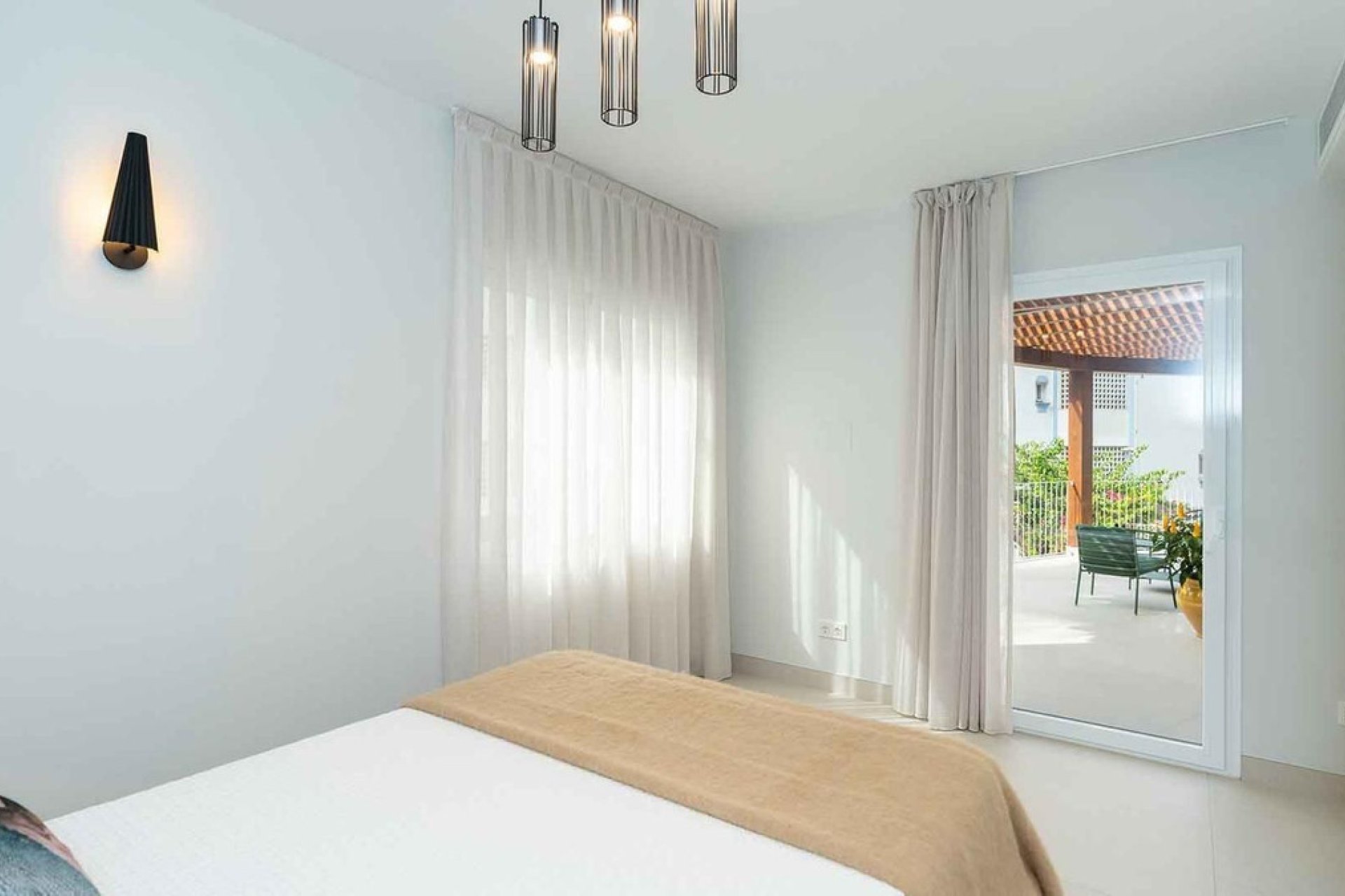 Reventa - House - Detached Villa - Marbella - Marbella Centro