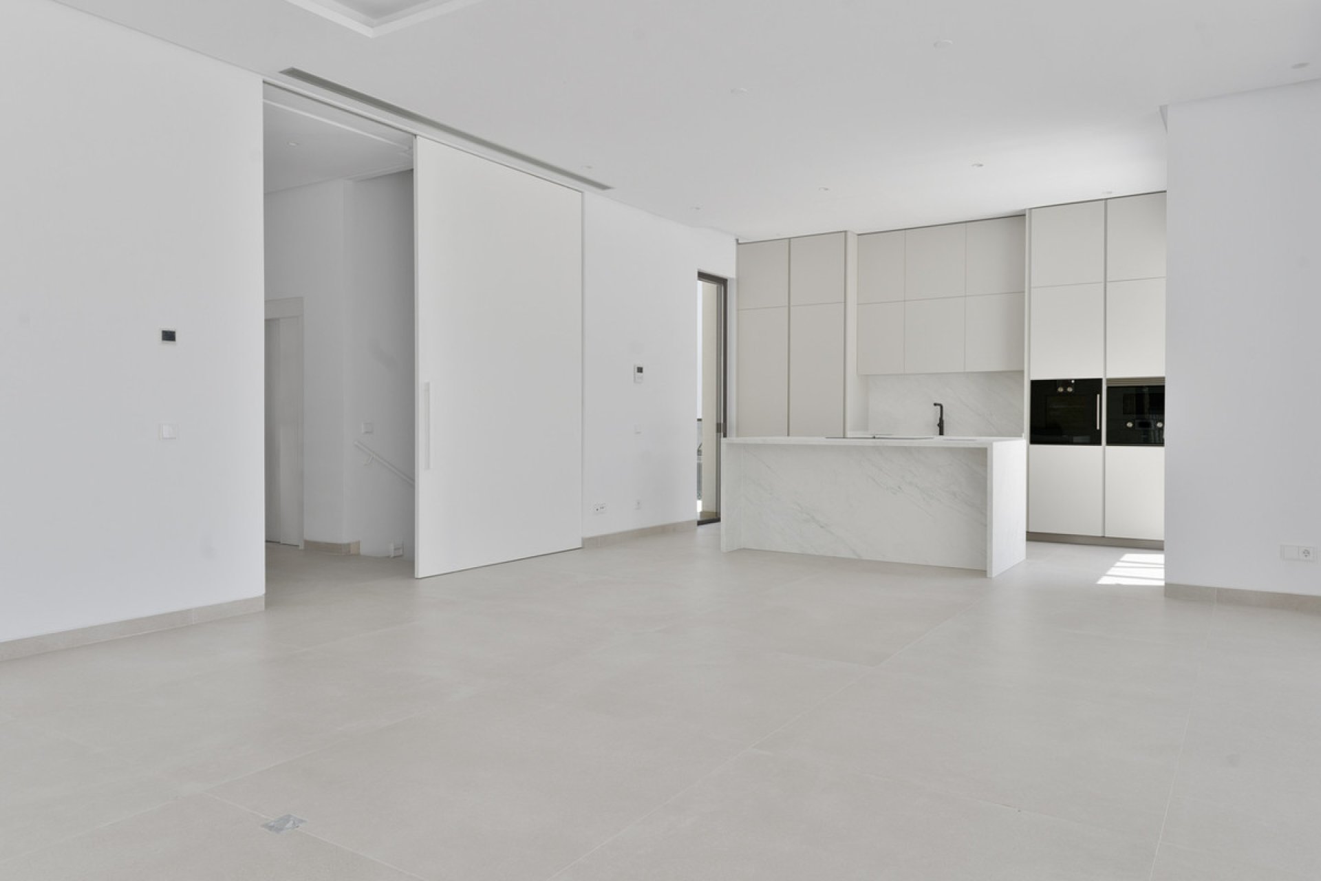 Reventa - House - Detached Villa - Marbella - Marbella Centro