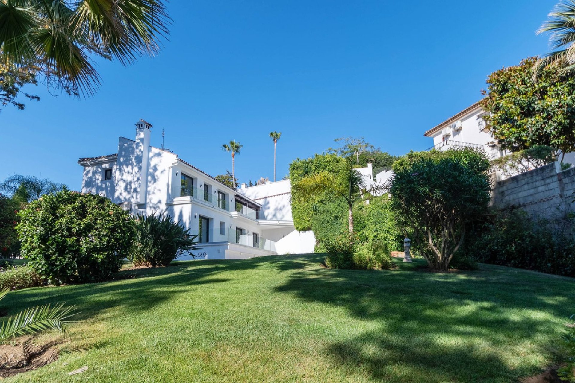 Reventa - House - Detached Villa - Marbella - Marbella Centro