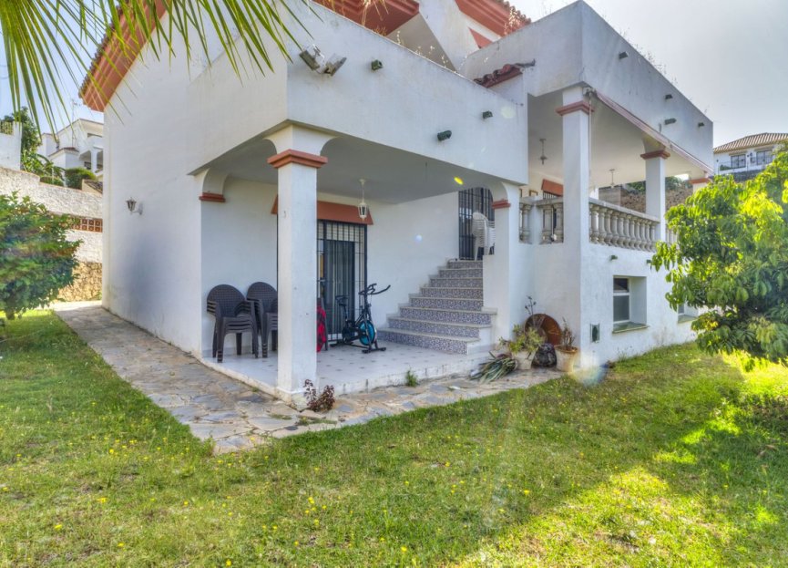 Reventa - House - Detached Villa - Marbella - Marbella Centro