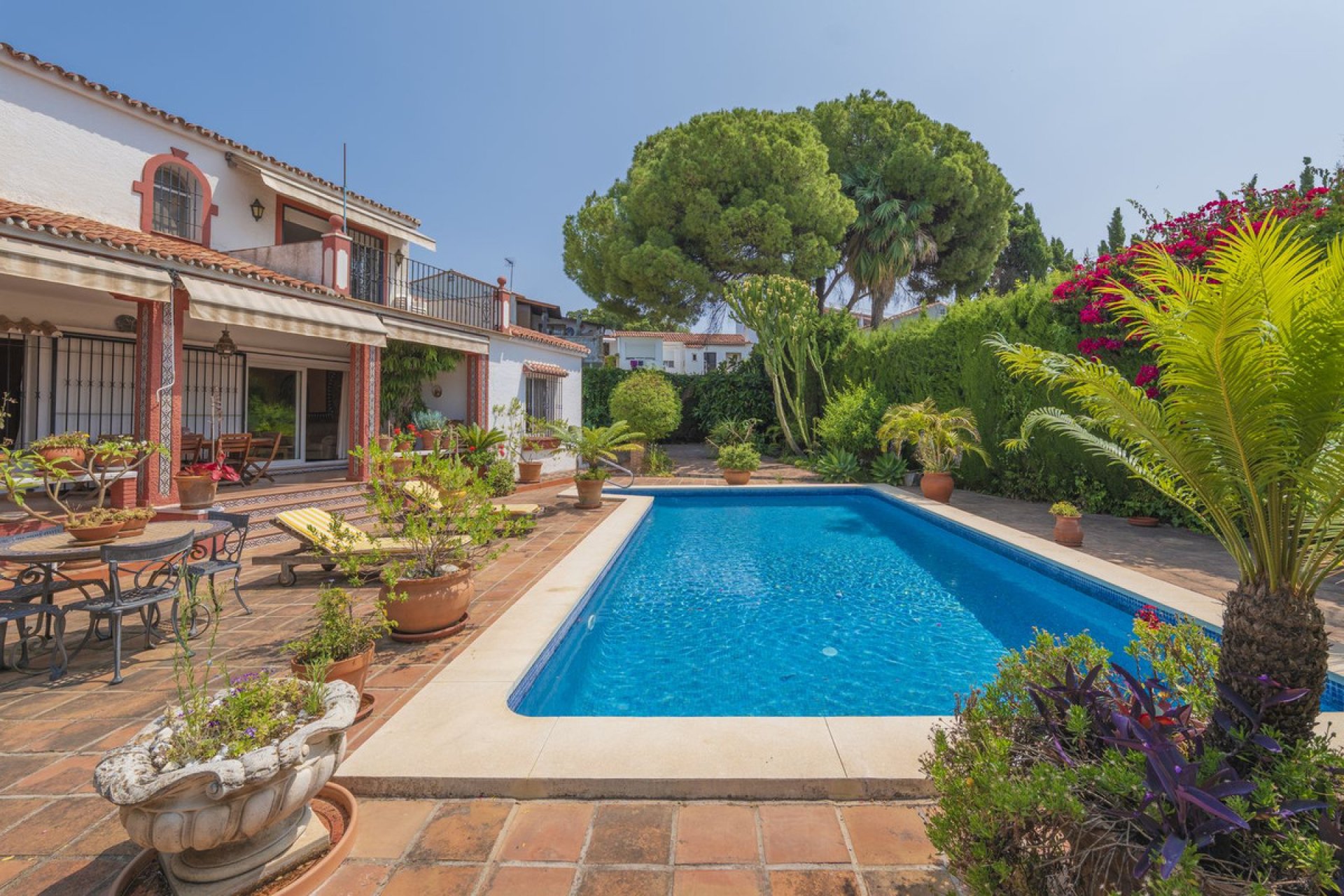Reventa - House - Detached Villa - Marbella - Marbella Centro