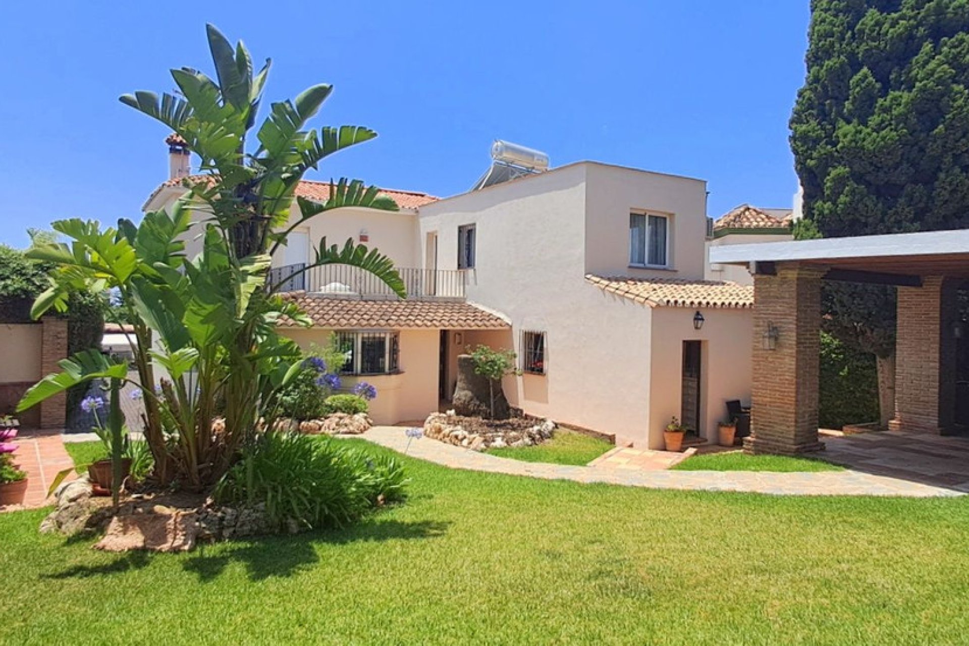 Reventa - House - Detached Villa - Marbella - Marbella Centro