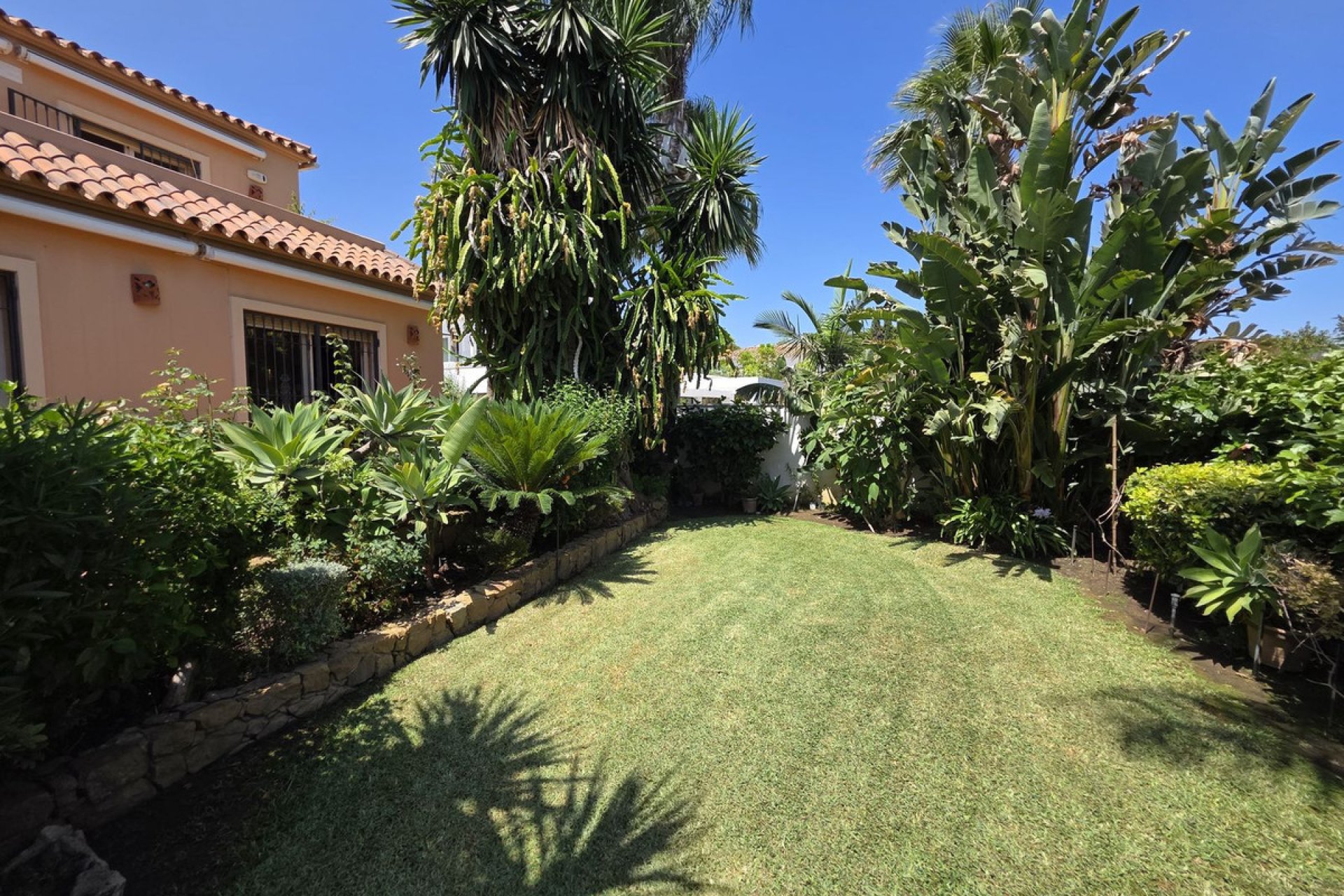 Reventa - House - Detached Villa - Marbella - Marbesa