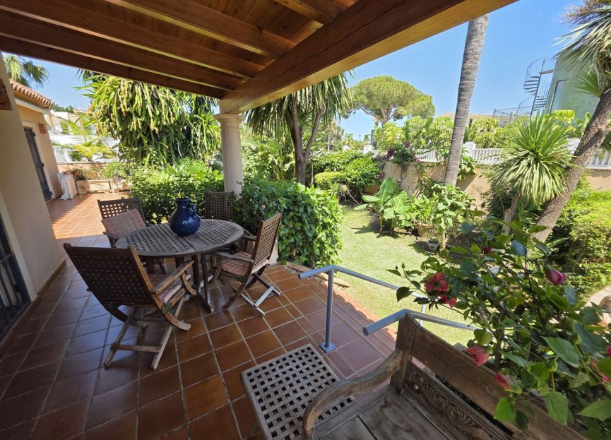 Reventa - House - Detached Villa - Marbella - Marbesa