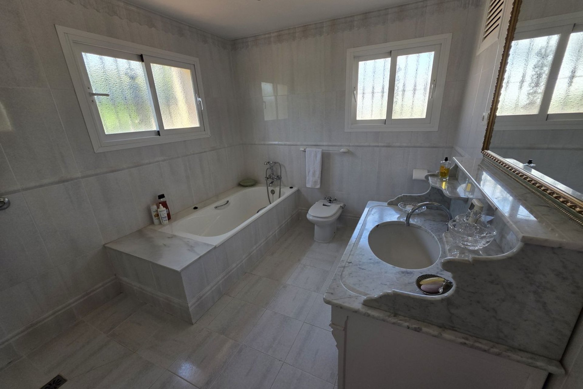 Reventa - House - Detached Villa - Marbella - Marbesa