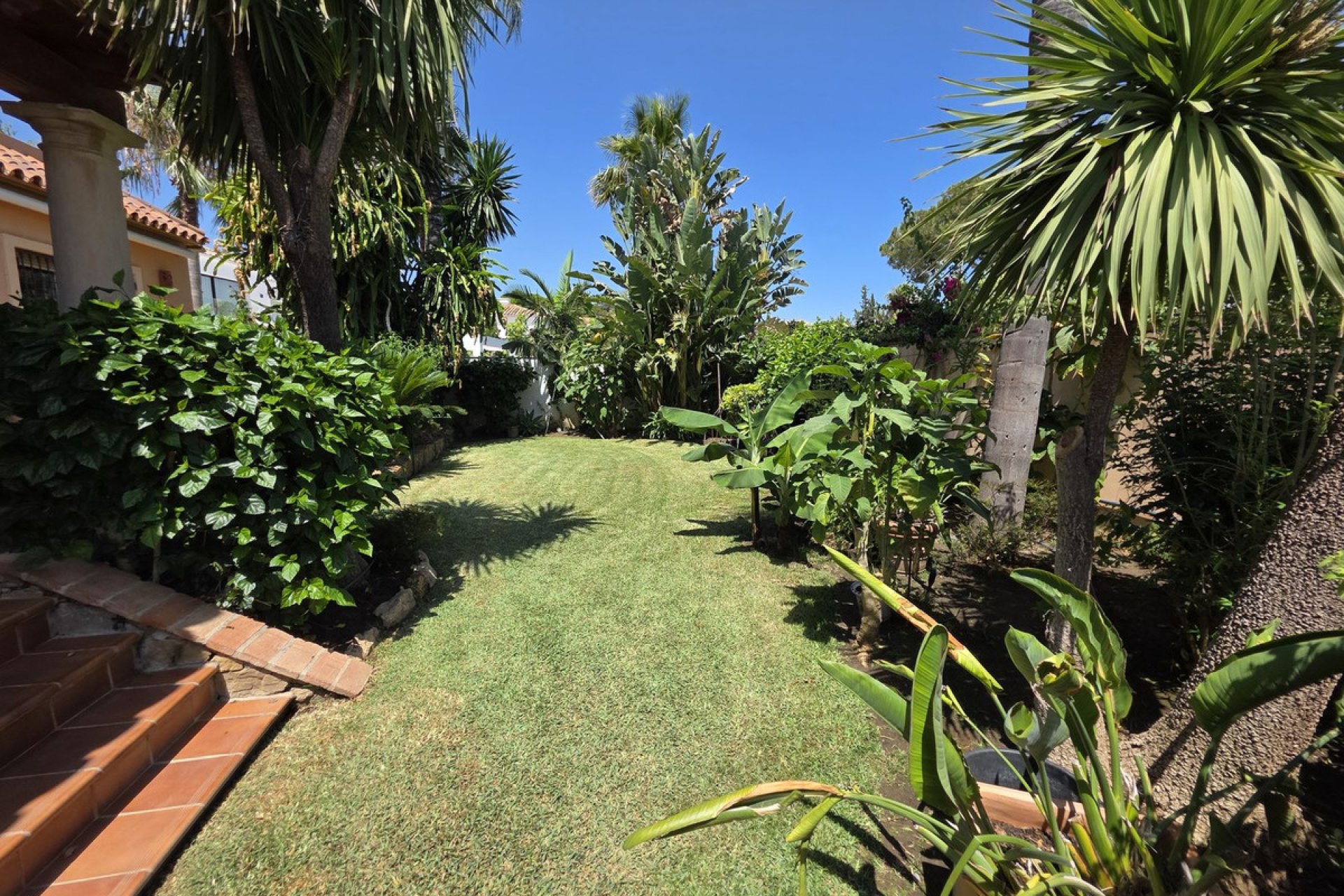 Reventa - House - Detached Villa - Marbella - Marbesa