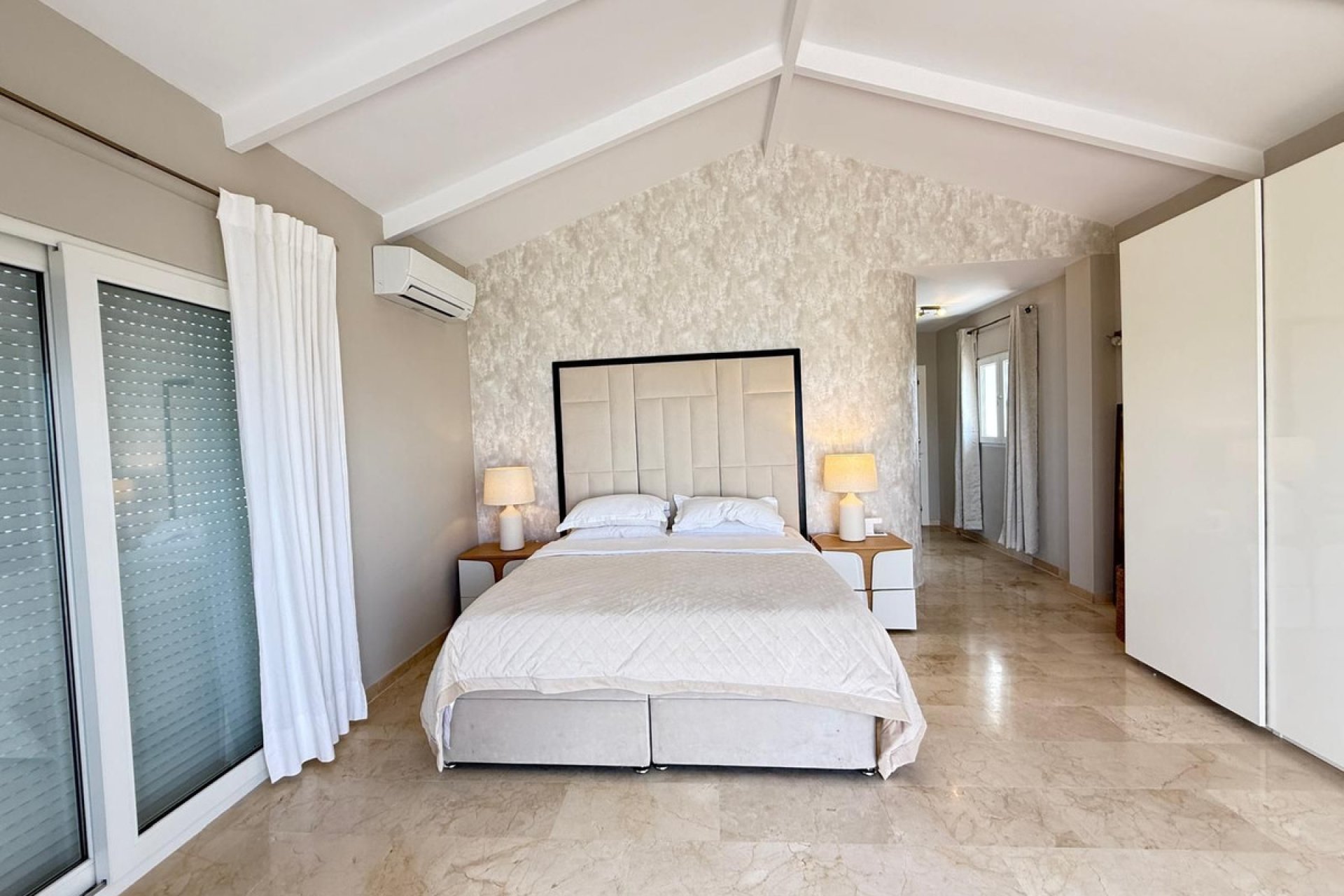 Reventa - House - Detached Villa - Marbella - Marbesa