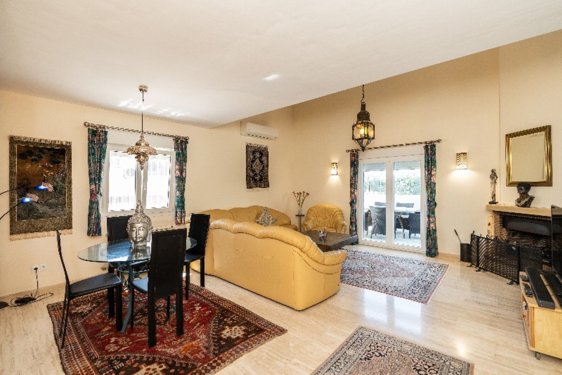 Reventa - House - Detached Villa - Marbella - Marbesa