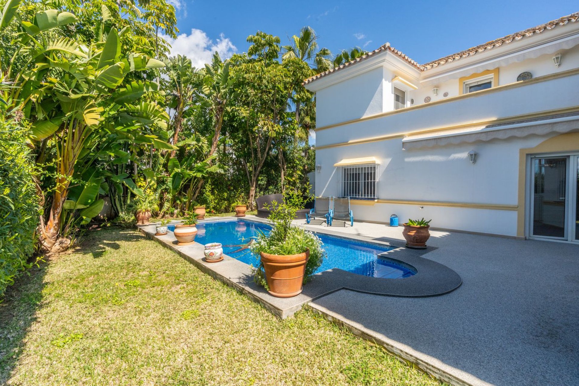 Reventa - House - Detached Villa - Marbella - Marbesa